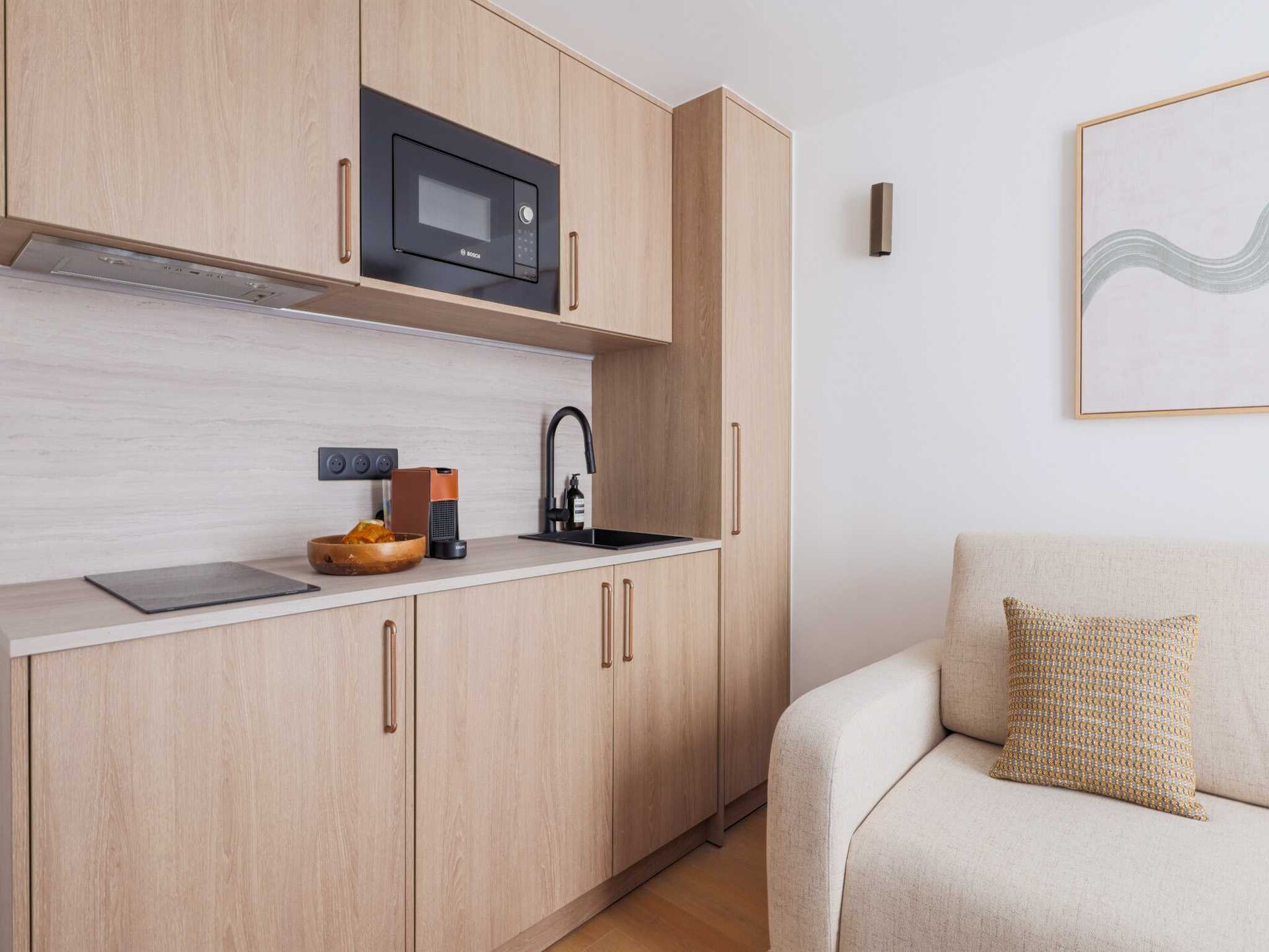 Gerenoveerd appartement in het 2e arrondissement van Parijs, vlakbij Montmartre - foto 8