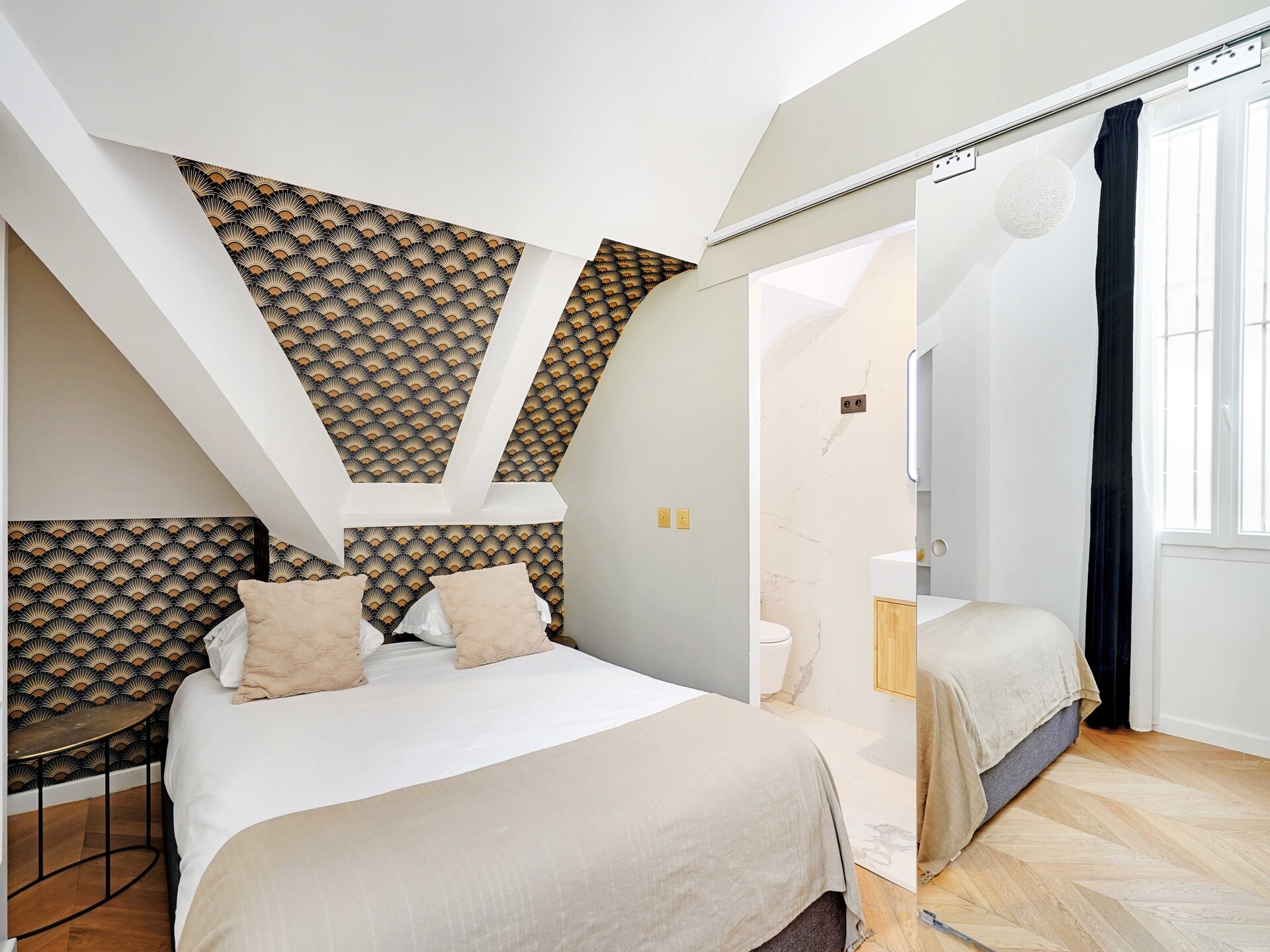 Modern appartement aan de Avenue des Champs-Élysées in Parijs - foto 3