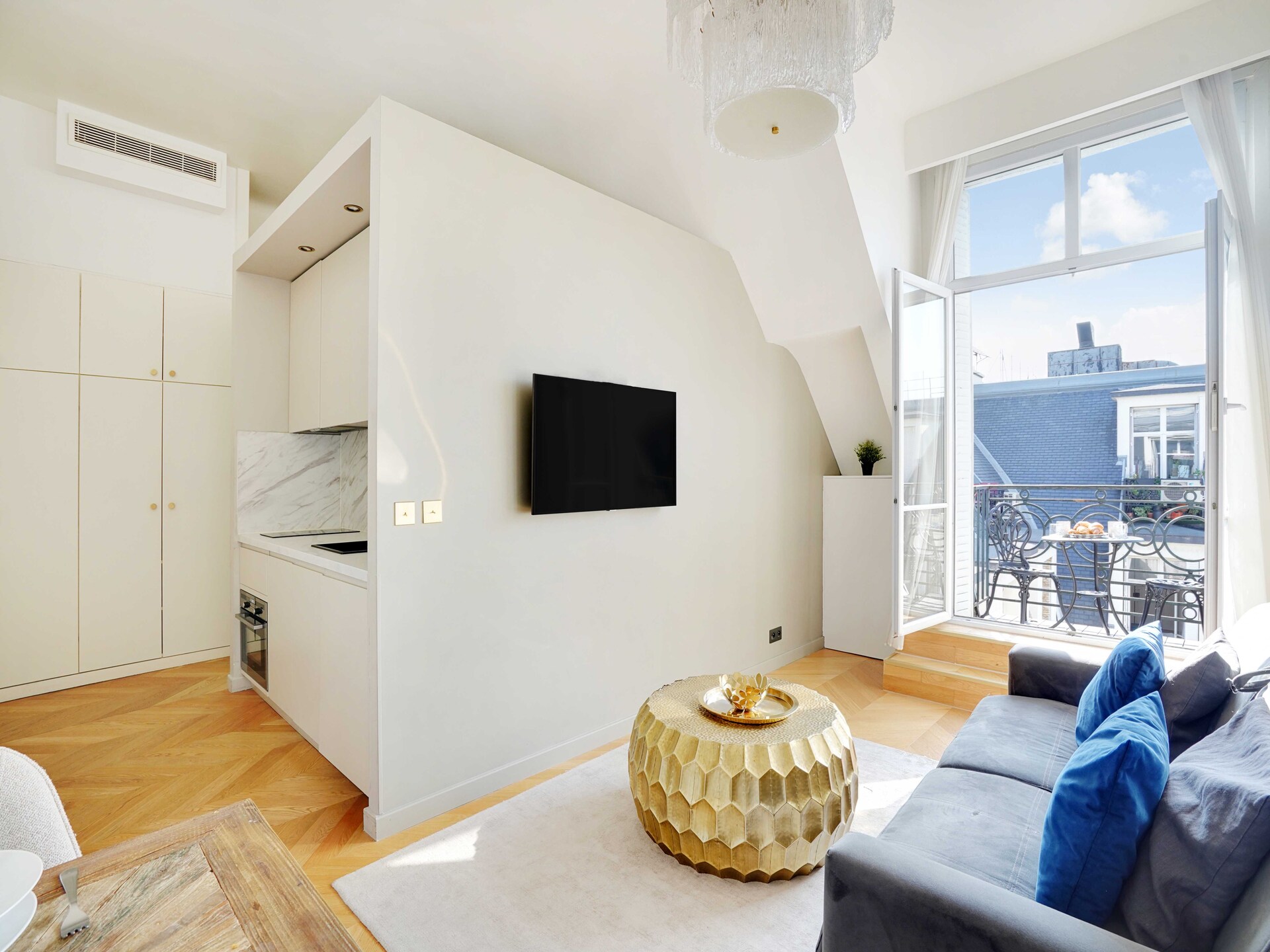 Modern appartement aan de Avenue des Champs-Élysées in Parijs - foto 8