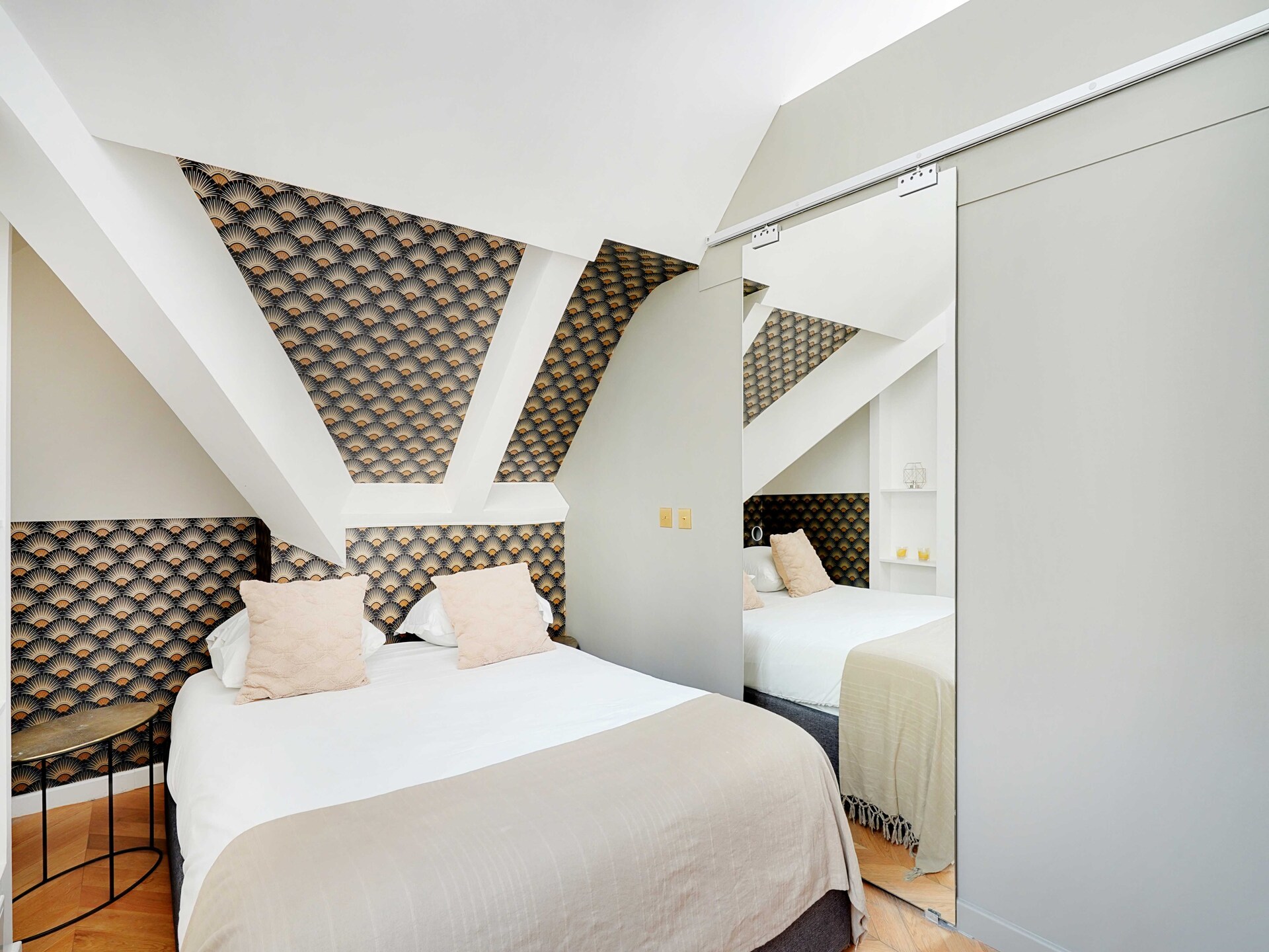 Modern appartement aan de Avenue des Champs-Élysées in Parijs - foto 11