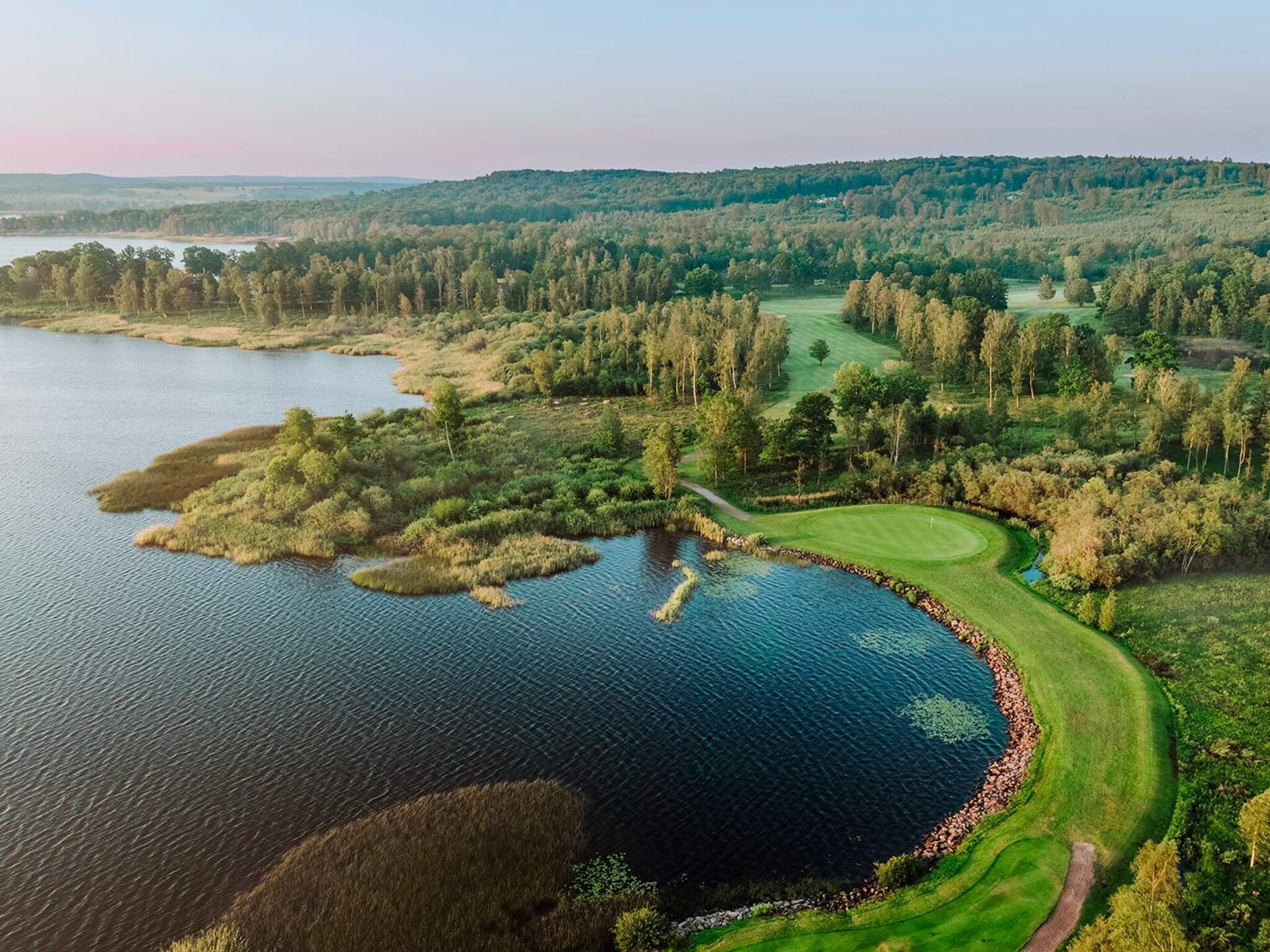 Op 1,0 km van het meer: rustieke rode cottage in Arkelsorp - foto 17