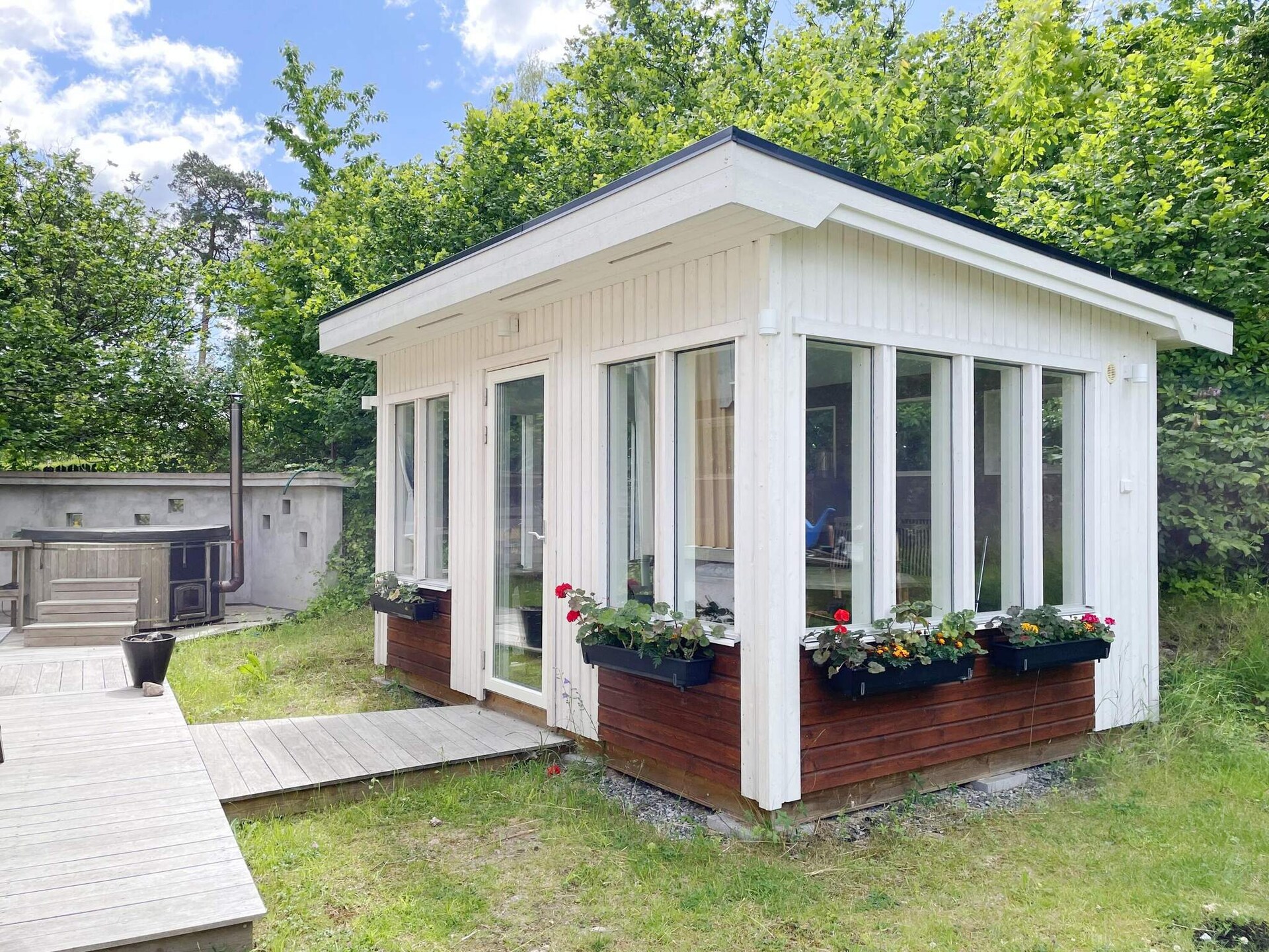 Knus gastenverblijf aan de golfbaan, 200 meter van de zee bij Vaxholm - foto 4
