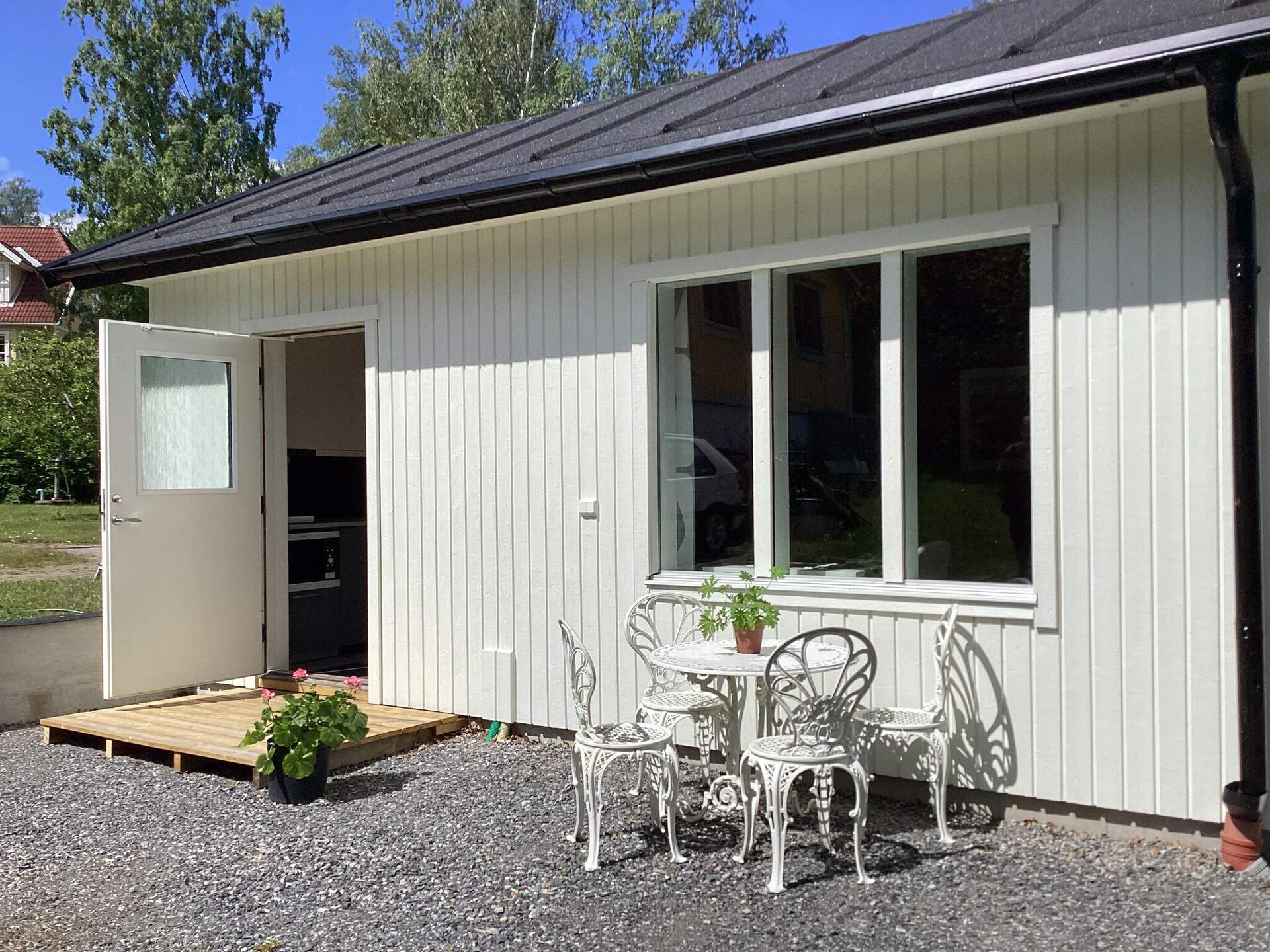 Knus gastenverblijf aan de golfbaan, 200 meter van de zee bij Vaxholm - foto 5