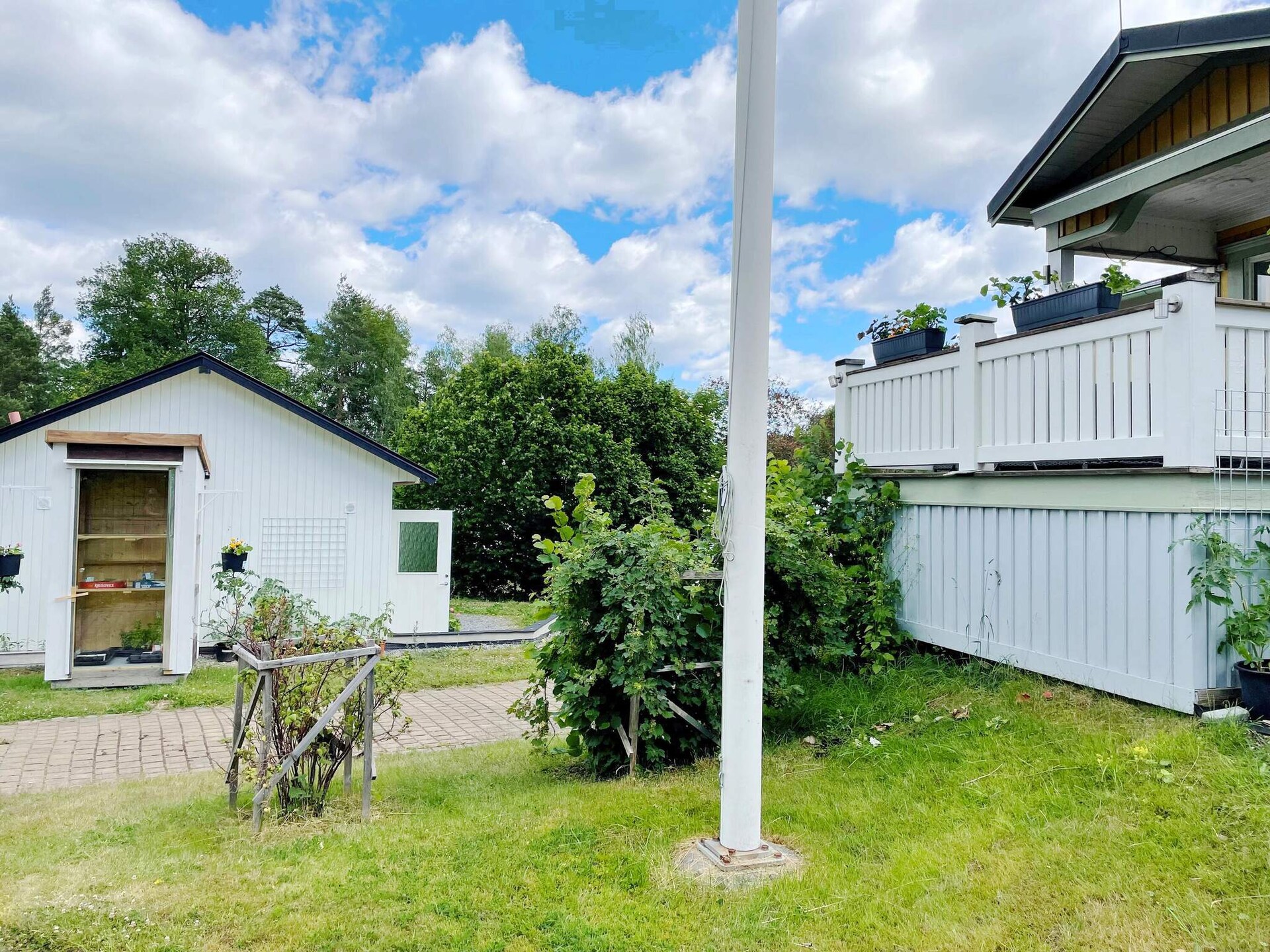 Knus gastenverblijf aan de golfbaan, 200 meter van de zee bij Vaxholm - foto 7