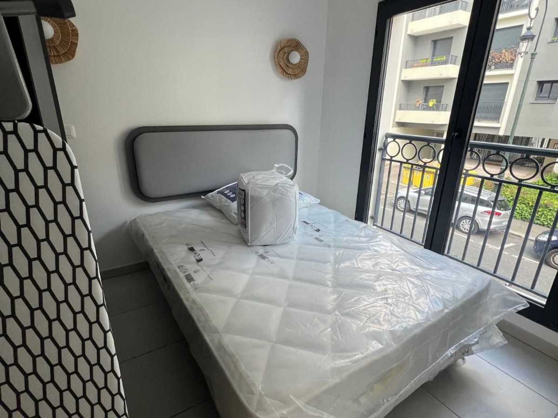 Modern appartement in Suresnes voor 4 personen met balkon - foto 4
