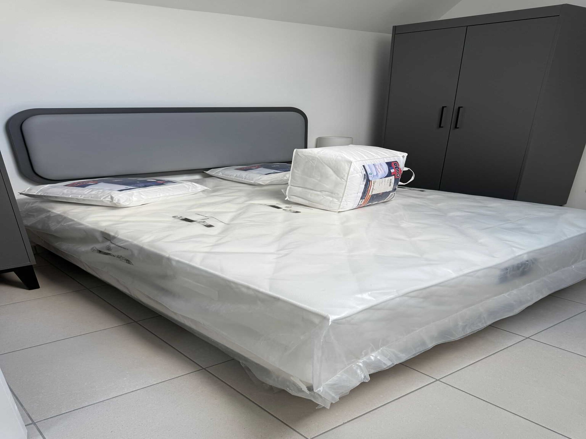 Ruim en elegant appartement in Suresnes voor 6 personen - foto 12