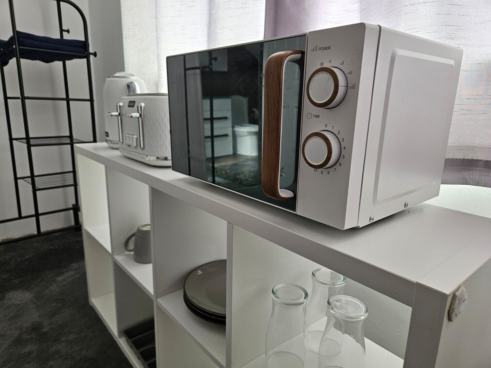 Ruim pensionappartement voor 12 personen nabij Windsor Castle & Legoland - foto 9