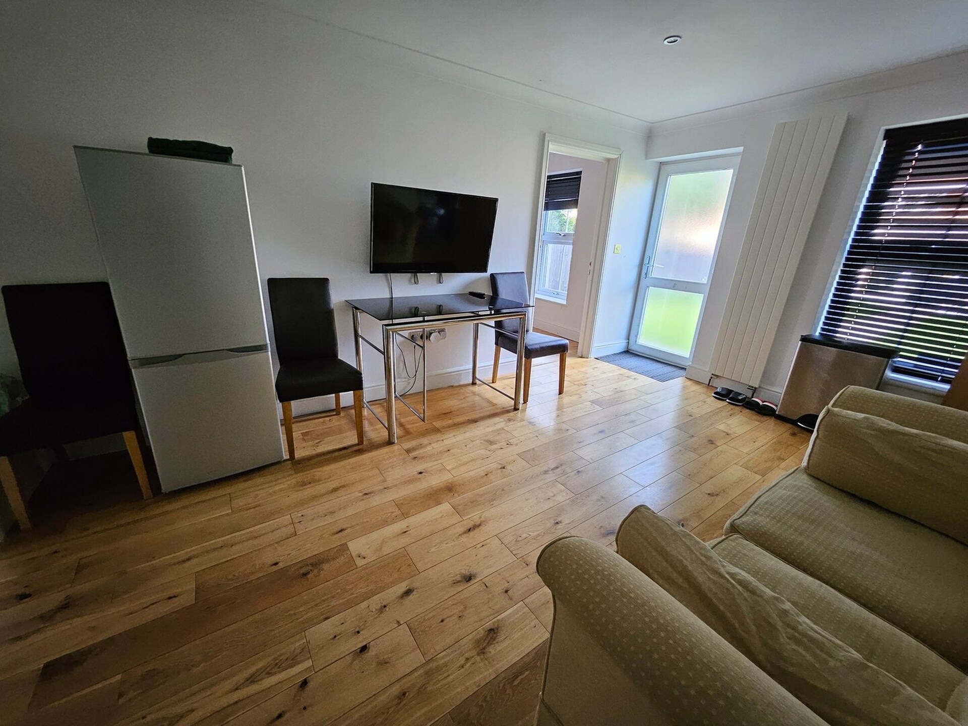 Ruim pensionappartement voor 12 personen nabij Windsor Castle & Legoland - foto 28
