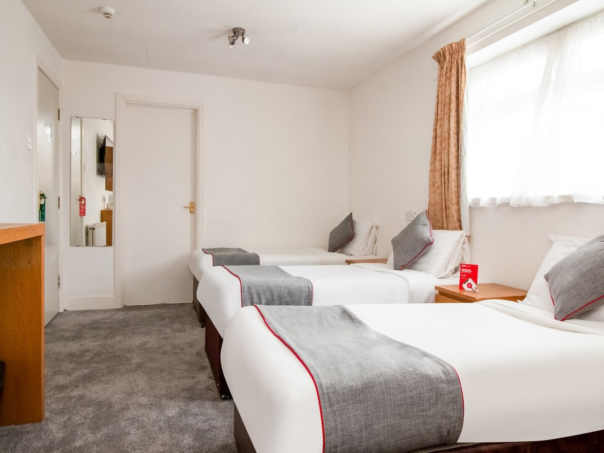 Comfortabel Deluxe Triple Room Pension in Cardiff - foto 2