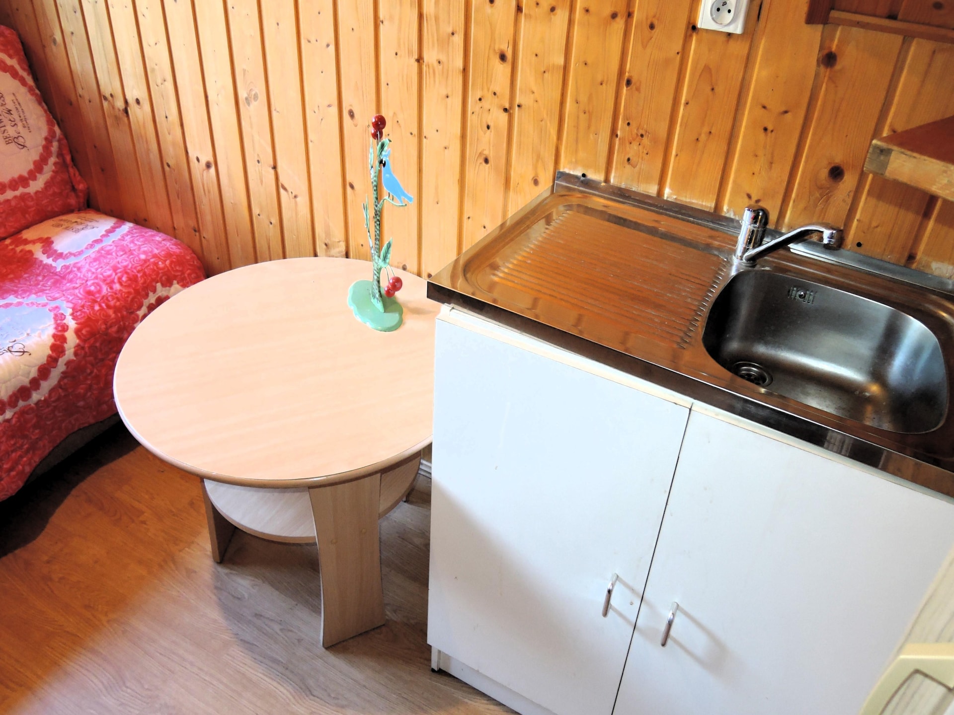 Op 1,0 km van het strand: Compact appartement in Kołczewo - foto 10