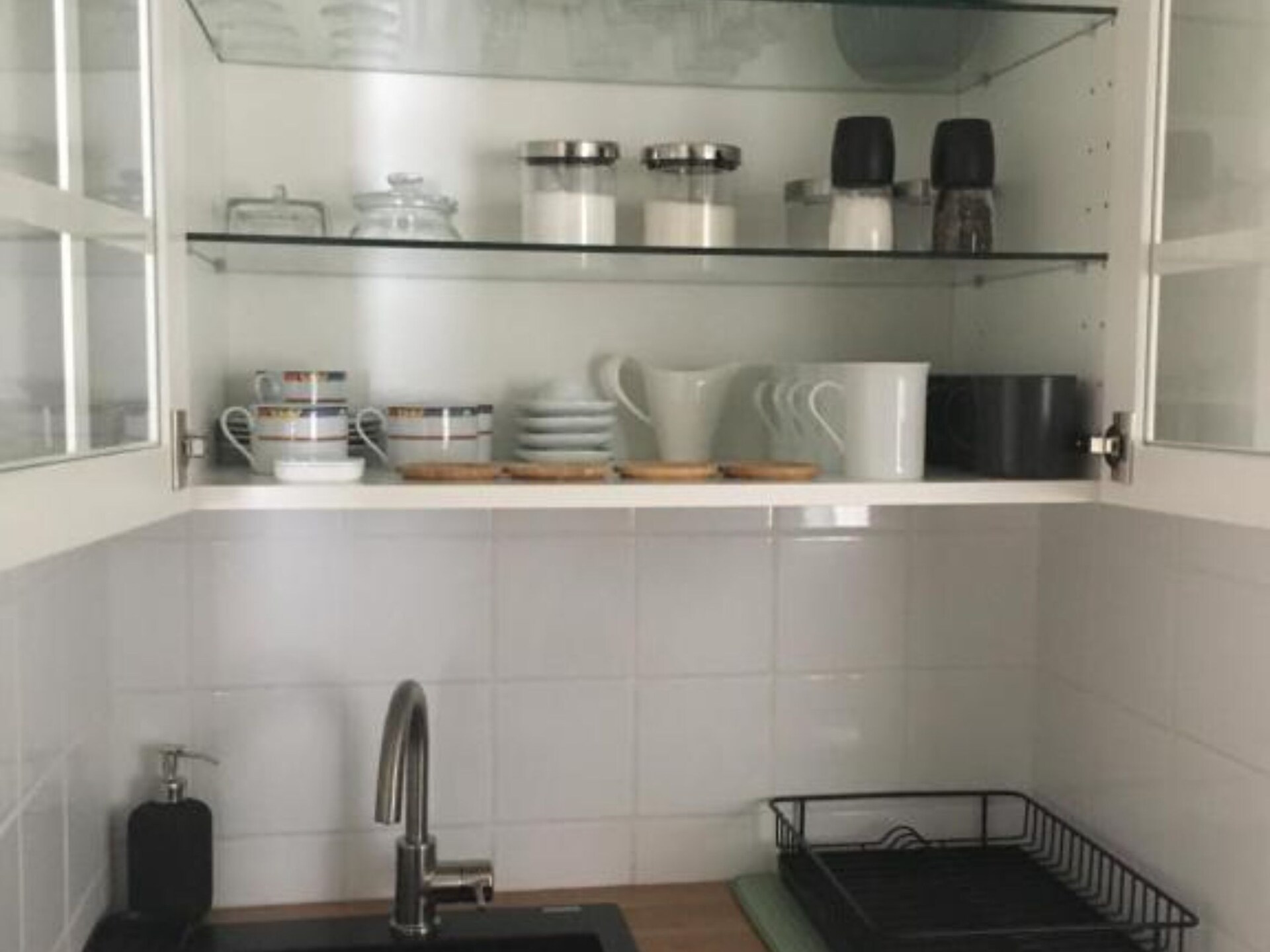 Strandhuis op 2 meter van zee in Starigrad-Paklenica met privéstrand - foto 1