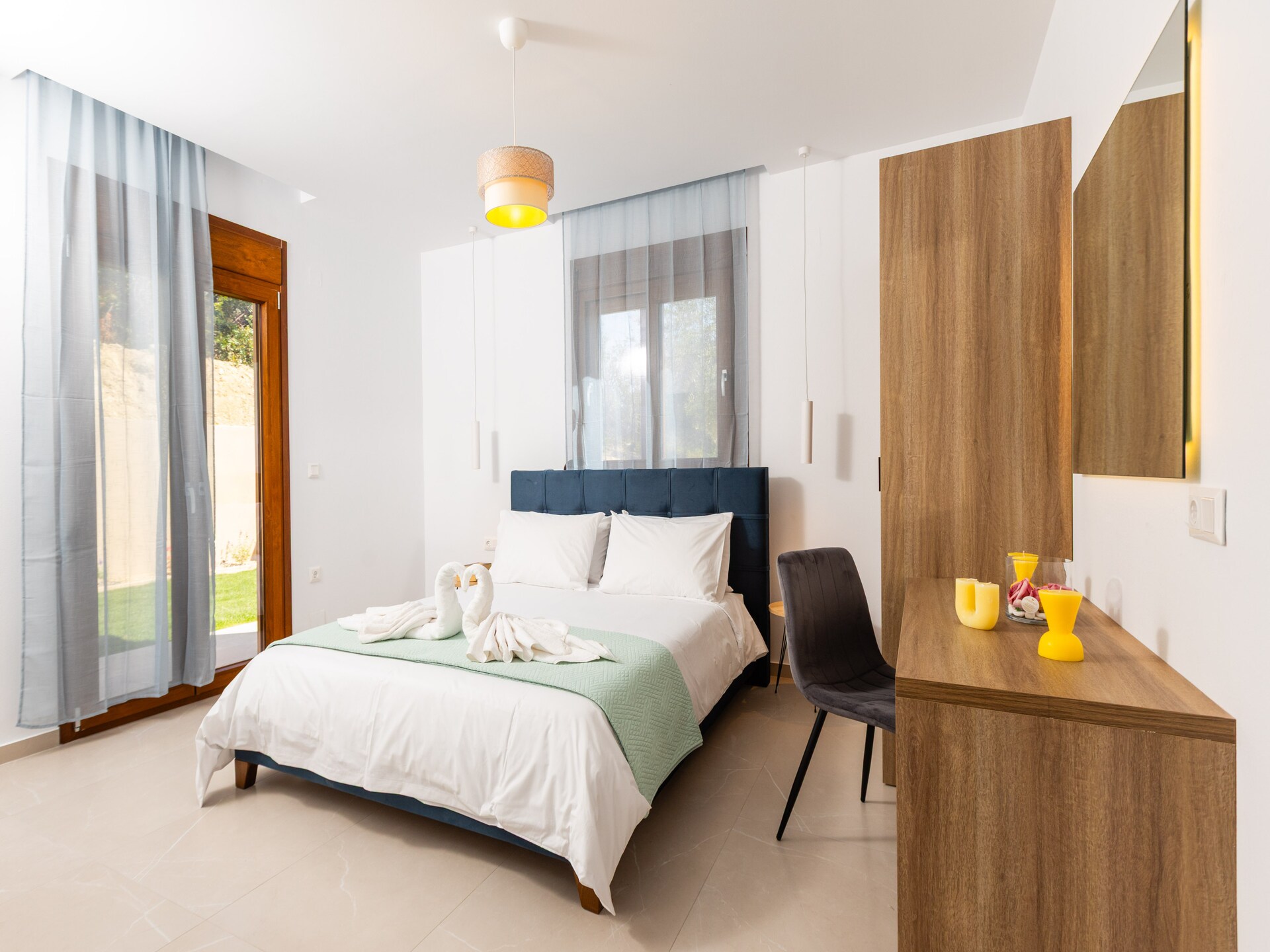 Ruim appartement met privézwembad en tuin op 2 km van het strand - foto 14