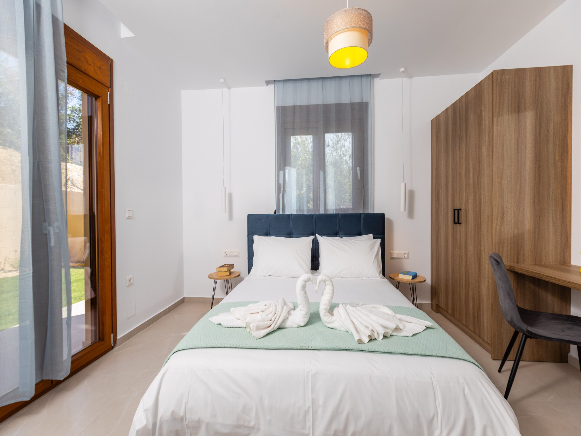Ruim appartement met privézwembad en tuin op 2 km van het strand - foto 12