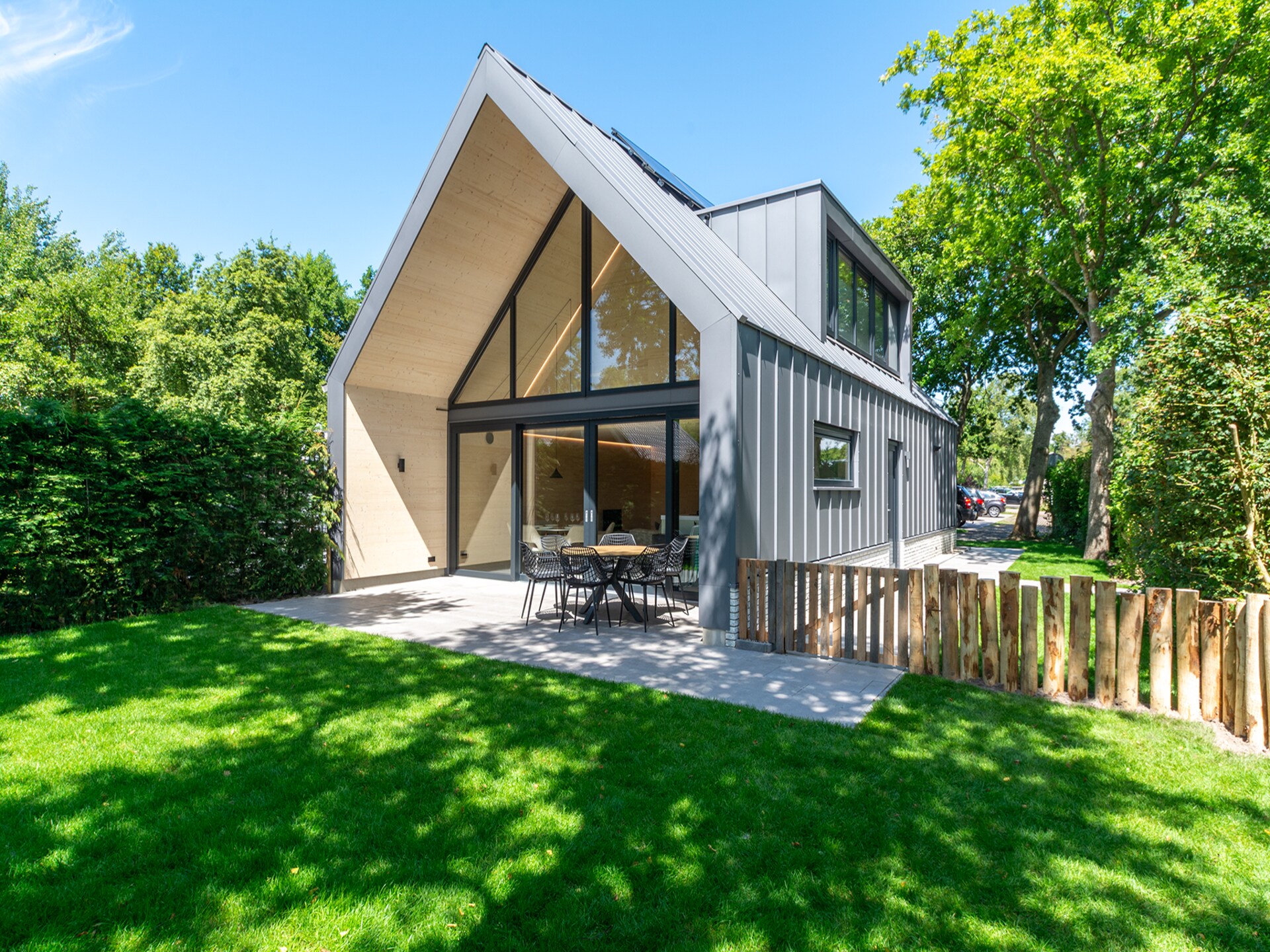 Luxe strandvilla Belkmer Beachhouse met omheinde tuin, 1,5km van zee - foto 7
