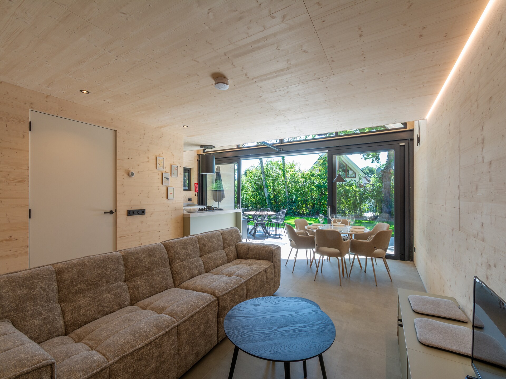 Luxe strandvilla Belkmer Beachhouse met omheinde tuin, 1,5km van zee - foto 2