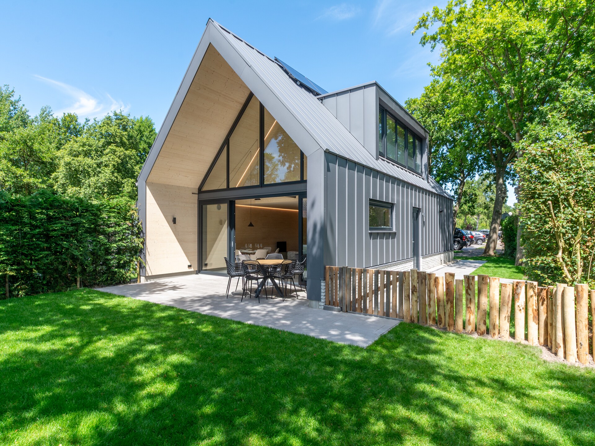 Luxe strandvilla Belkmer Beachhouse met omheinde tuin, 1,5km van zee - foto 23