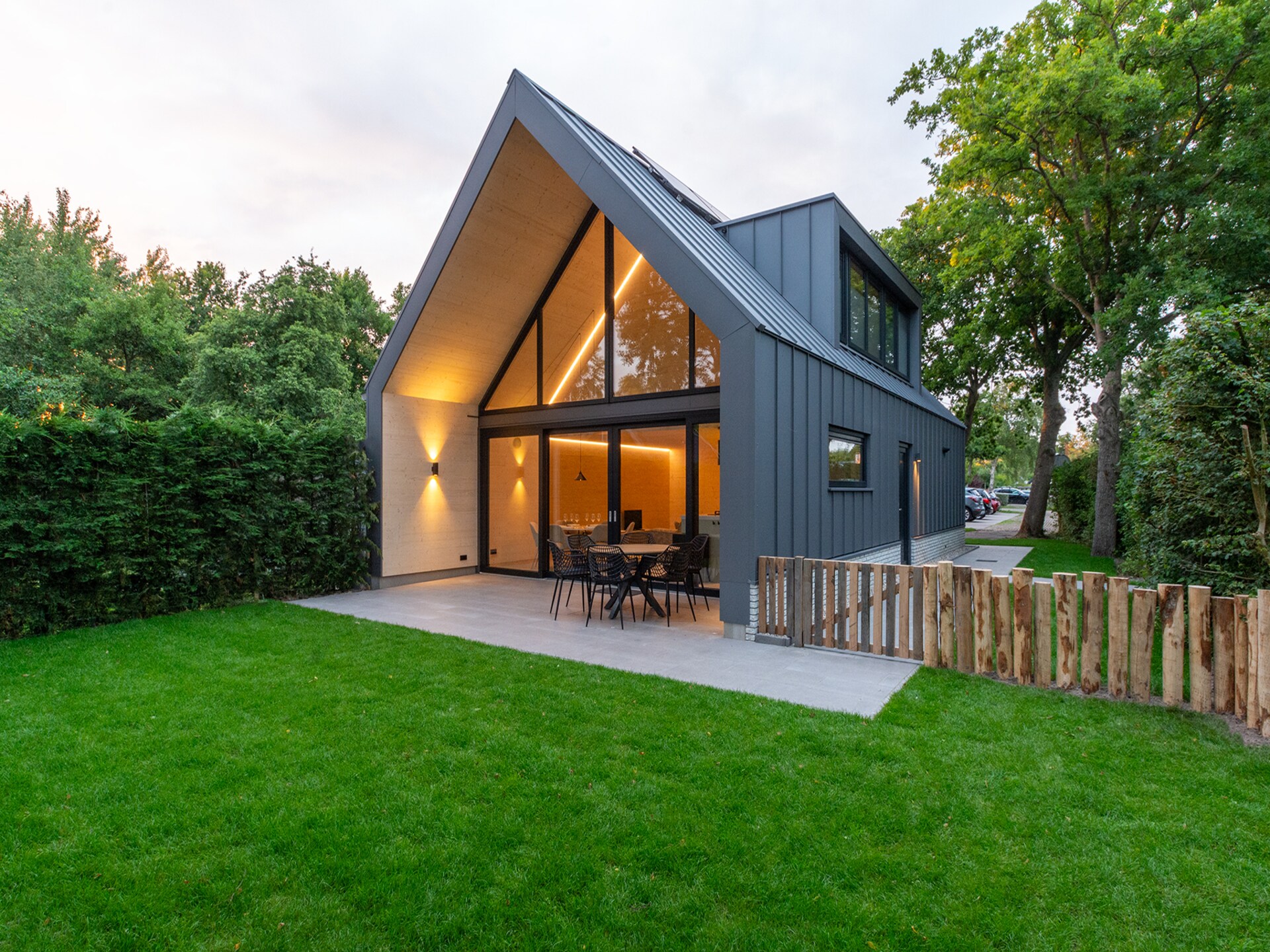 Luxe strandvilla Belkmer Beachhouse met omheinde tuin, 1,5km van zee - foto 12