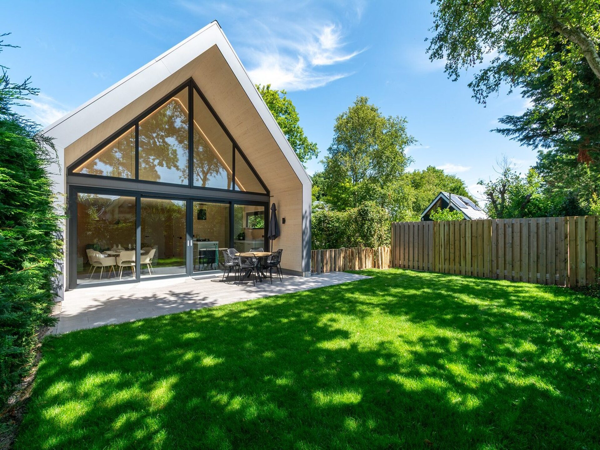 Luxe strandvilla Belkmer Beachhouse met omheinde tuin, 1,5km van zee - foto 28