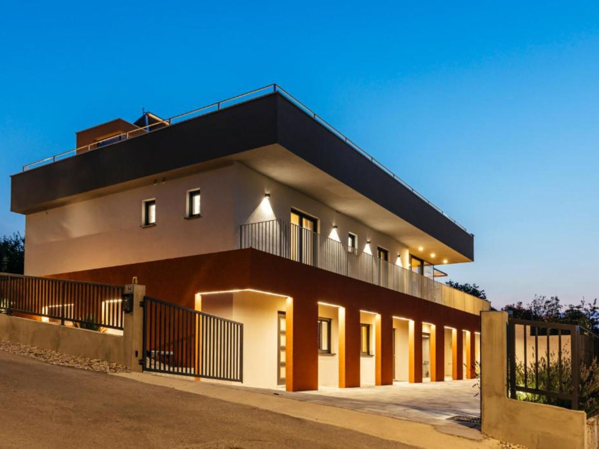 Villa Lara: Luxe villa met verwarmd zwembad, jacuzzi & sauna voor 12 personen - foto 41