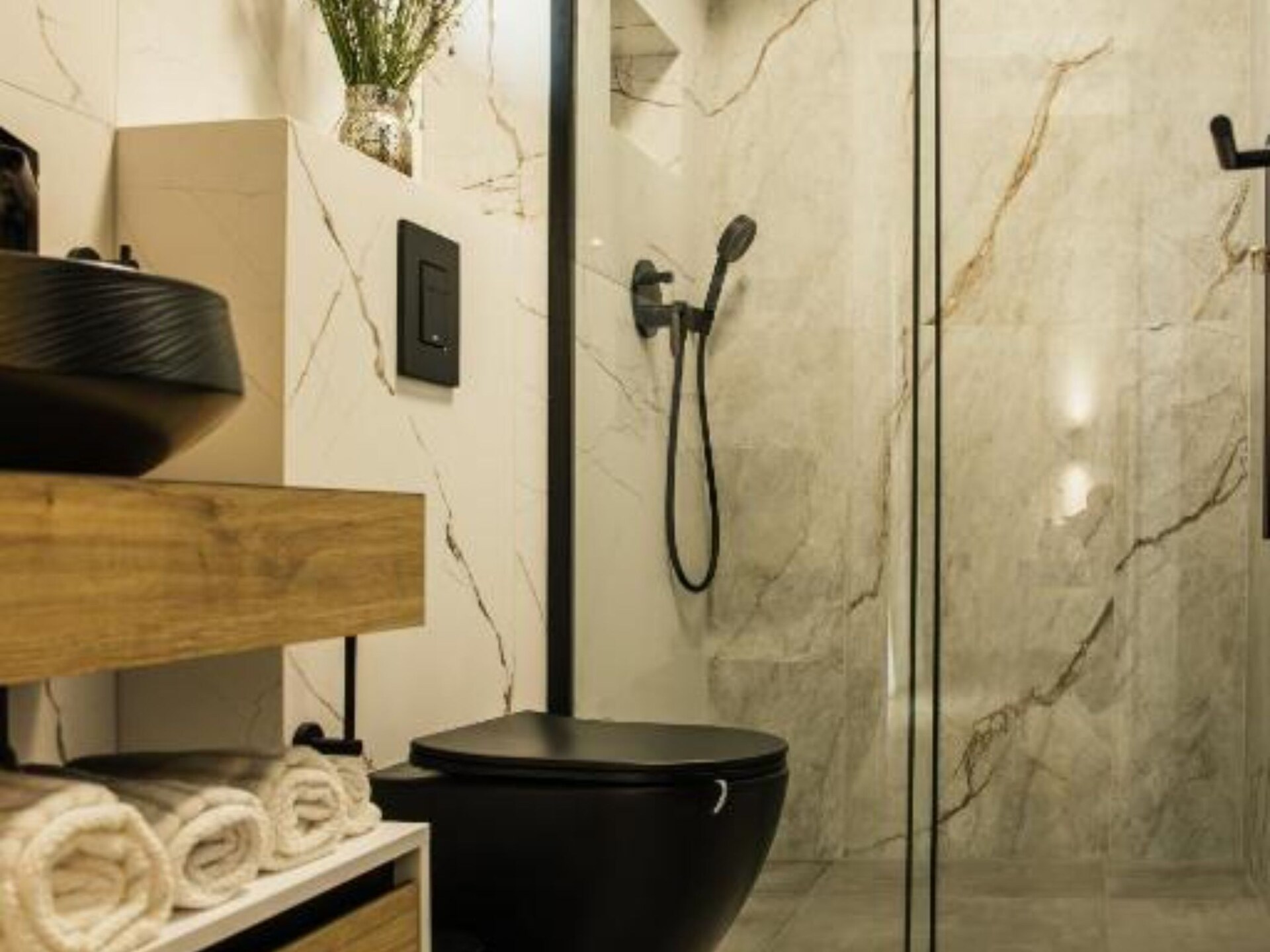 Villa Lara: Luxe villa met verwarmd zwembad, jacuzzi & sauna voor 12 personen - foto 31