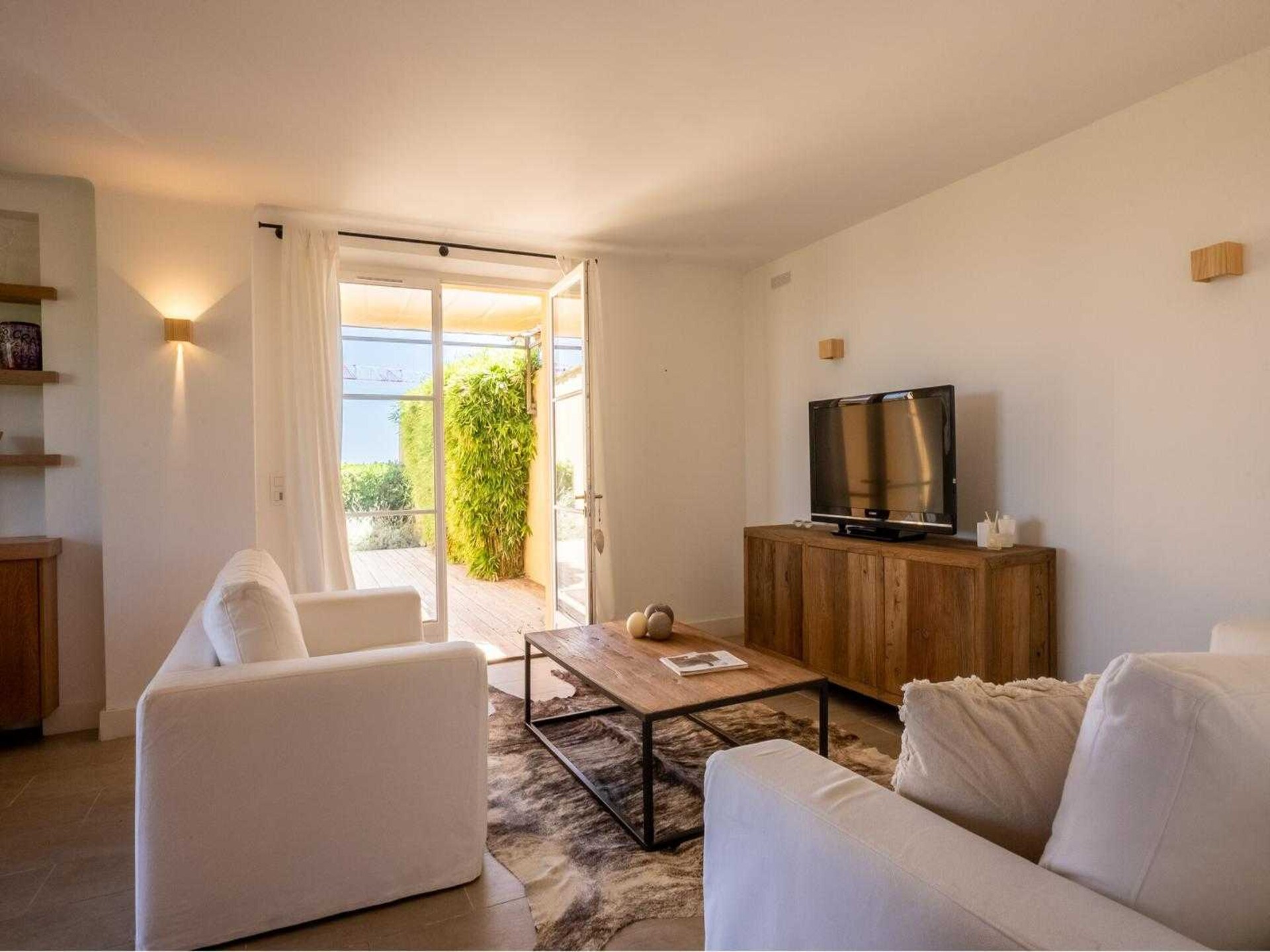 Licht appartement in Saint-Tropez, vlakbij strand en haven - foto 1