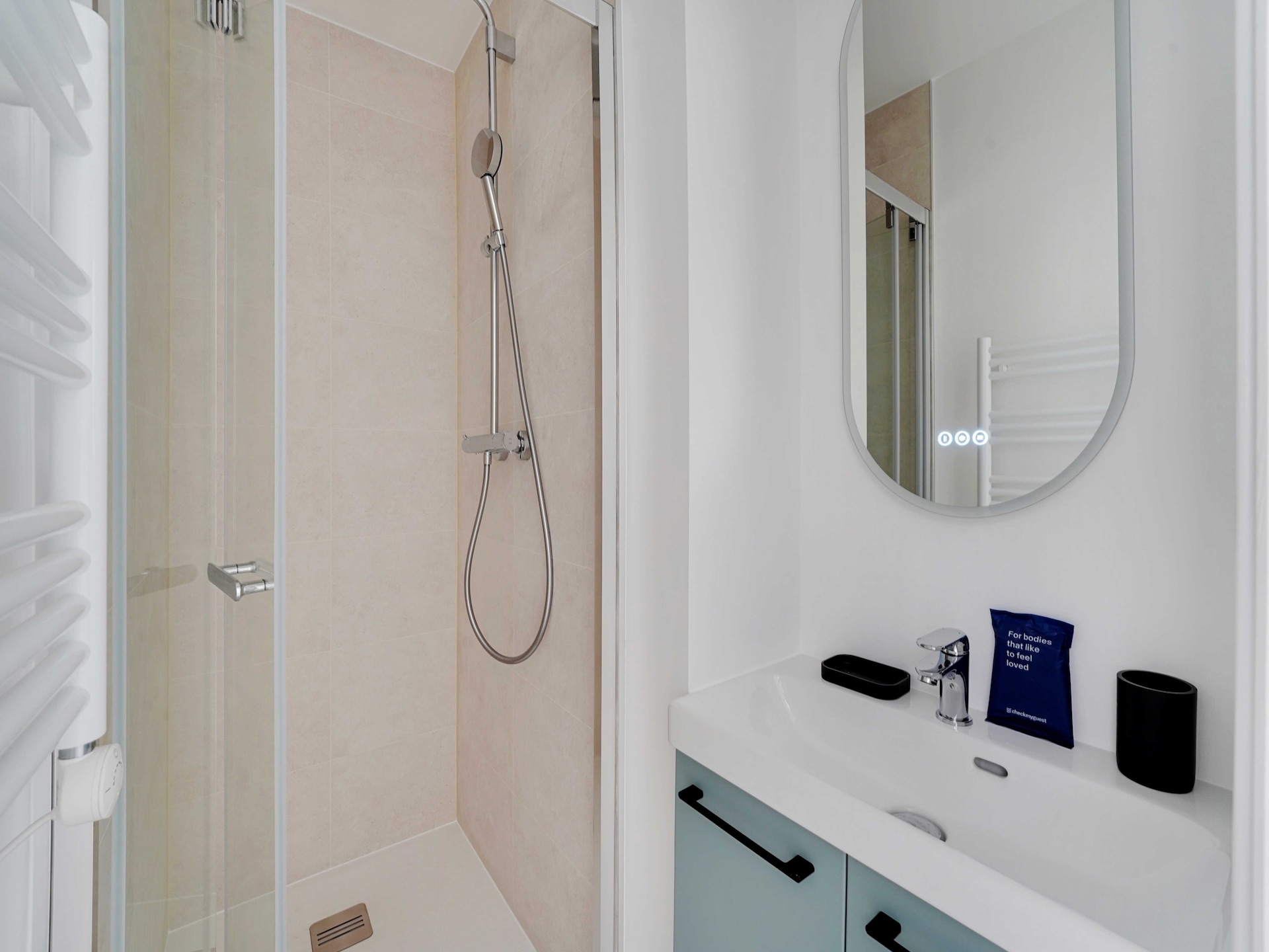 Compact studio-appartement bij de Eiffeltoren en Seine in het 15e arrondissement - foto 16
