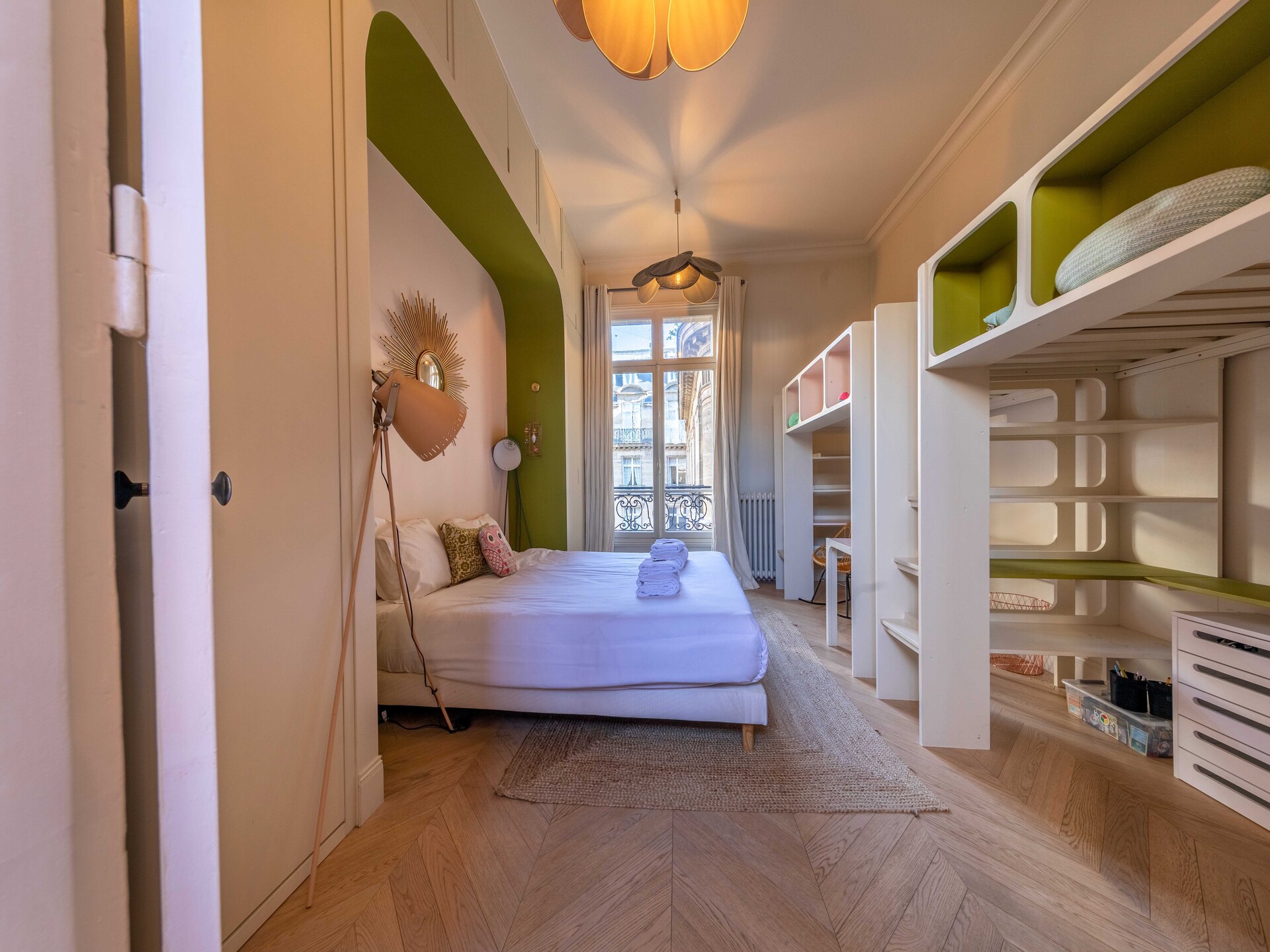 Luxueus gerenoveerd familieappartement in 16e arrondissement Parijs - foto 49