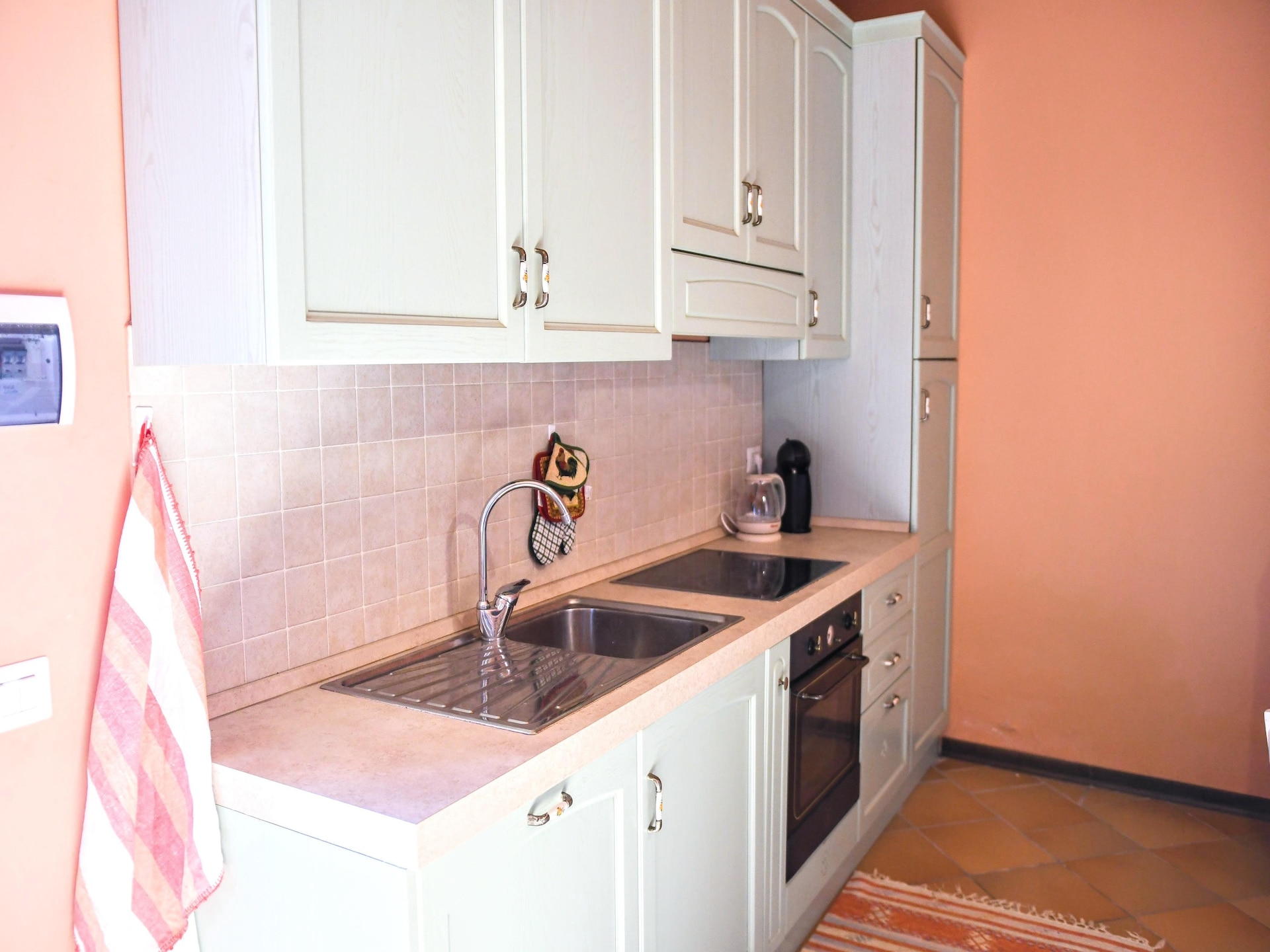 Appartement aan golfbaan met uitzicht op glooiende heuvels bij Pesaro - foto 15