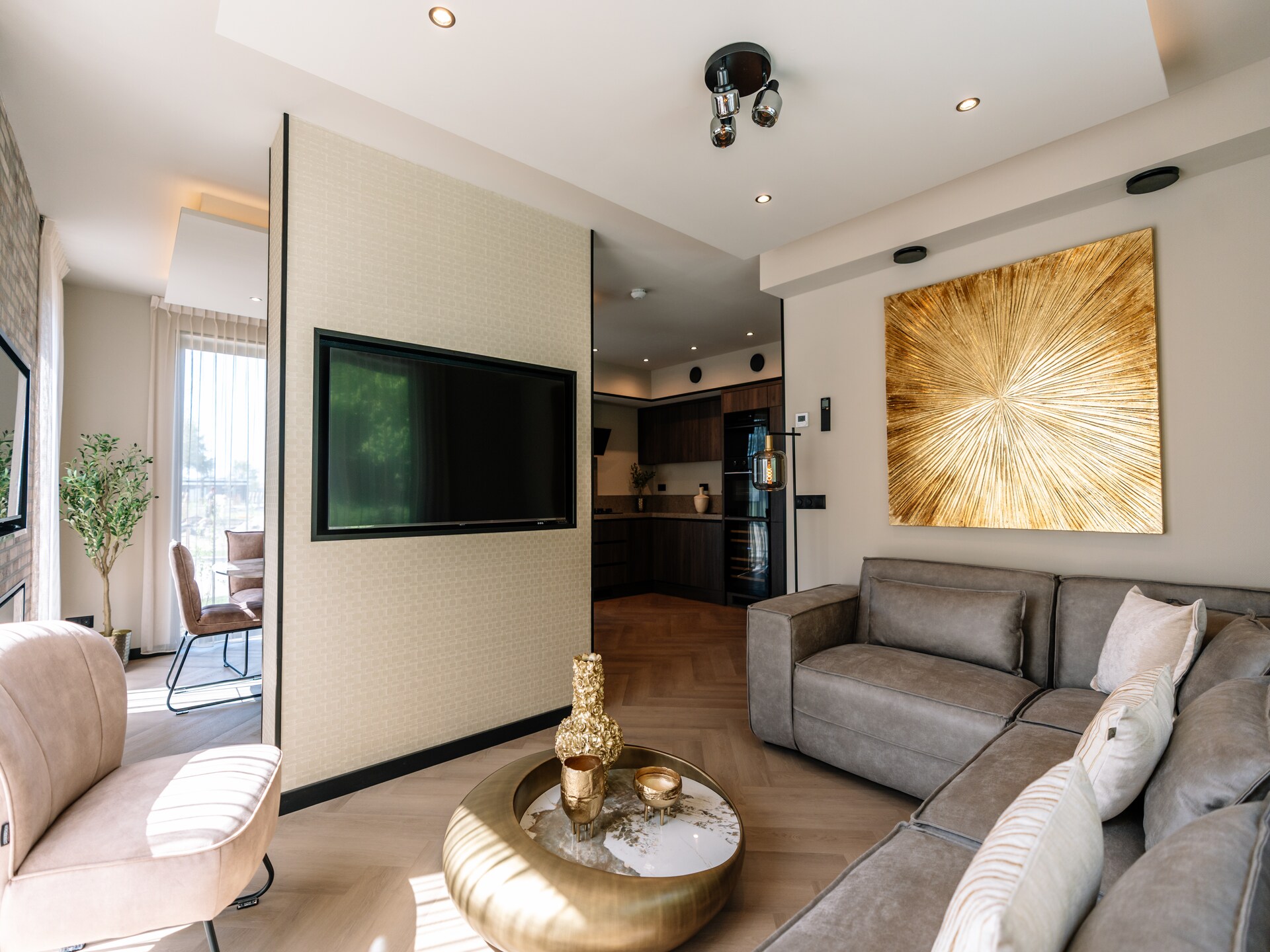 Villa Watergloed: luxe vakantiehuis met privézwembad en hottub in Waarland - foto 10