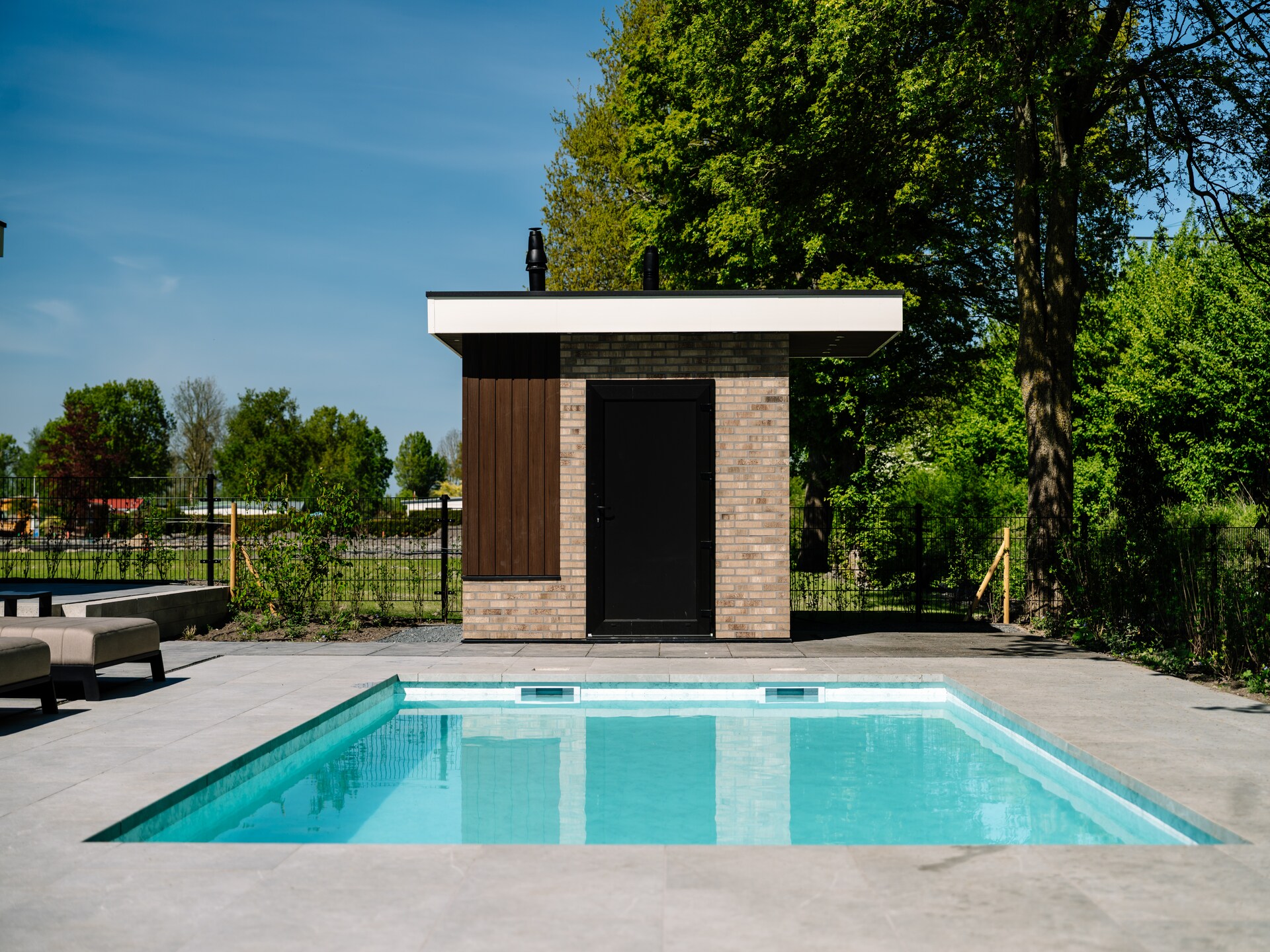 Villa Watergloed: luxe vakantiehuis met privézwembad en hottub in Waarland - foto 2