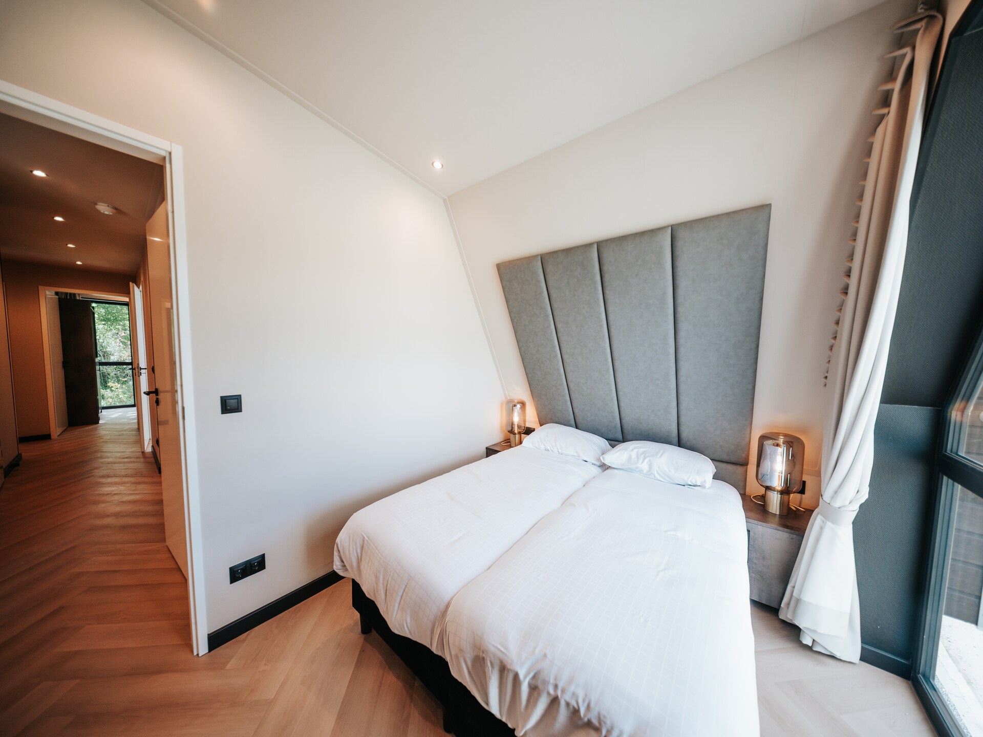 Villa Watergloed: luxe vakantiehuis met privézwembad en hottub in Waarland - foto 27