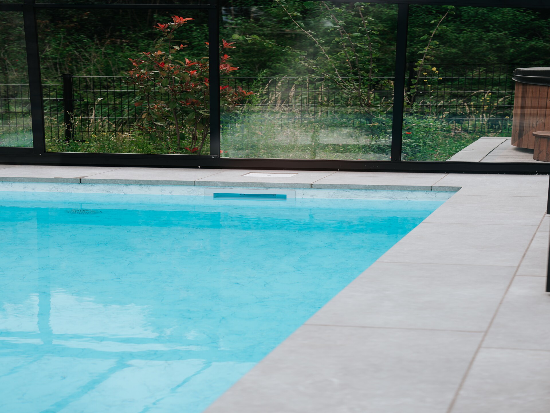 Villa Watergloed: luxe vakantiehuis met privézwembad en hottub in Waarland - foto 13