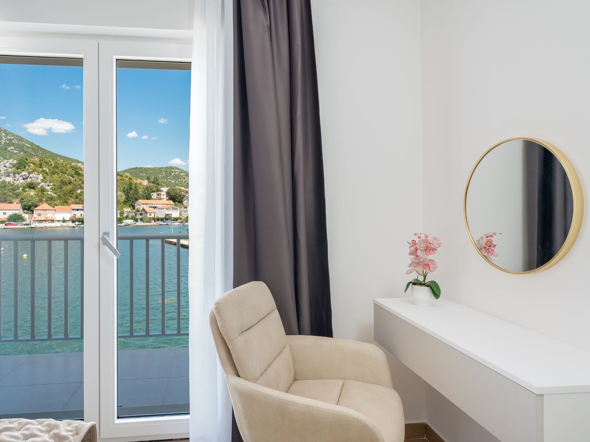 Luxe Villa Senka in Rogotin: Rust en Comfort voor 8 Personen - foto 18
