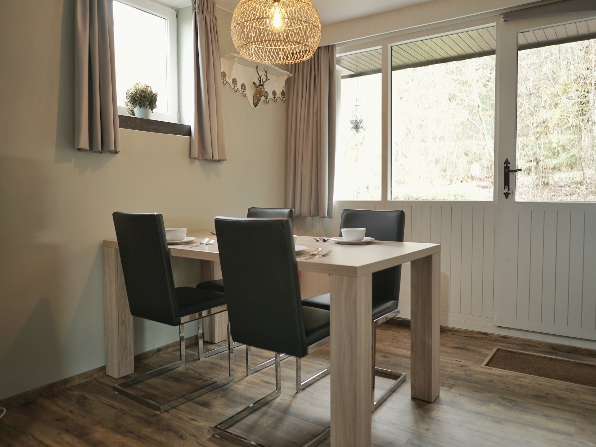 Knus 4-persoons vakantiehuis met terras in Hotton - foto 3