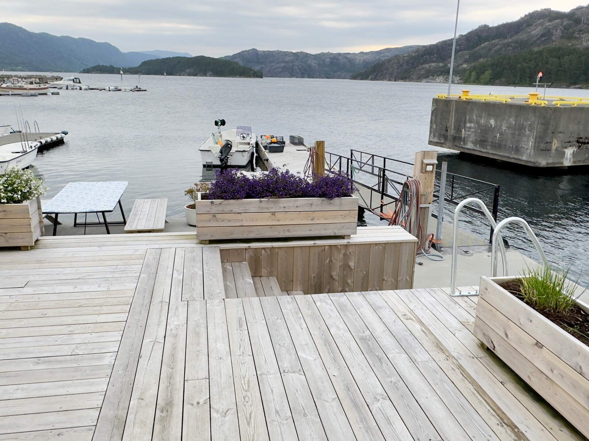 Authentiek vissershuis aan het water met panoramisch uitzicht op zee in Huglo - foto 14