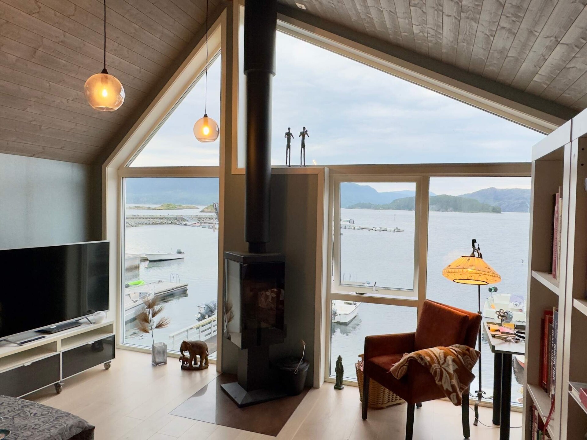 Authentiek vissershuis aan het water met panoramisch uitzicht op zee in Huglo - foto 16
