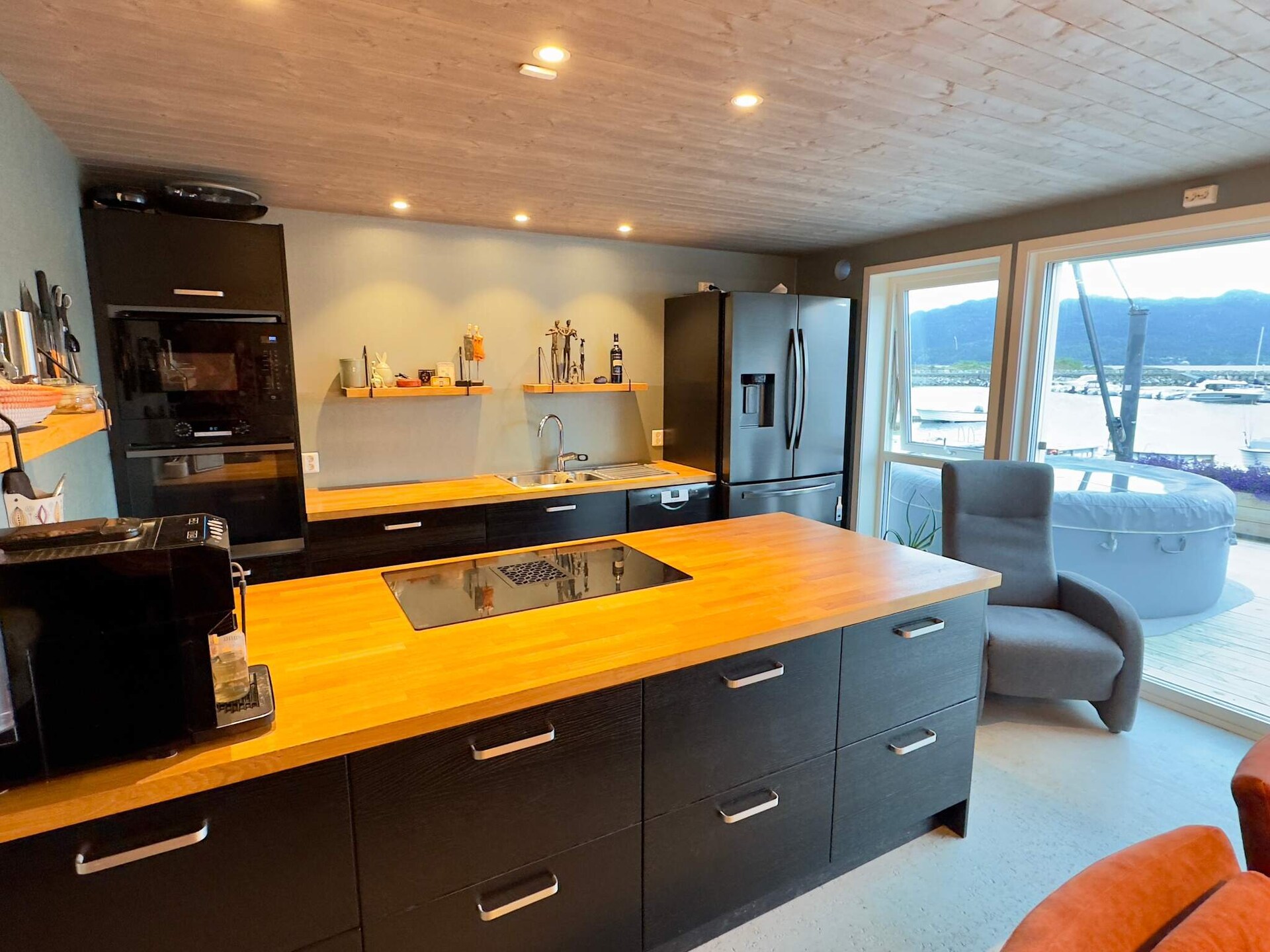 Authentiek vissershuis aan het water met panoramisch uitzicht op zee in Huglo - foto 18