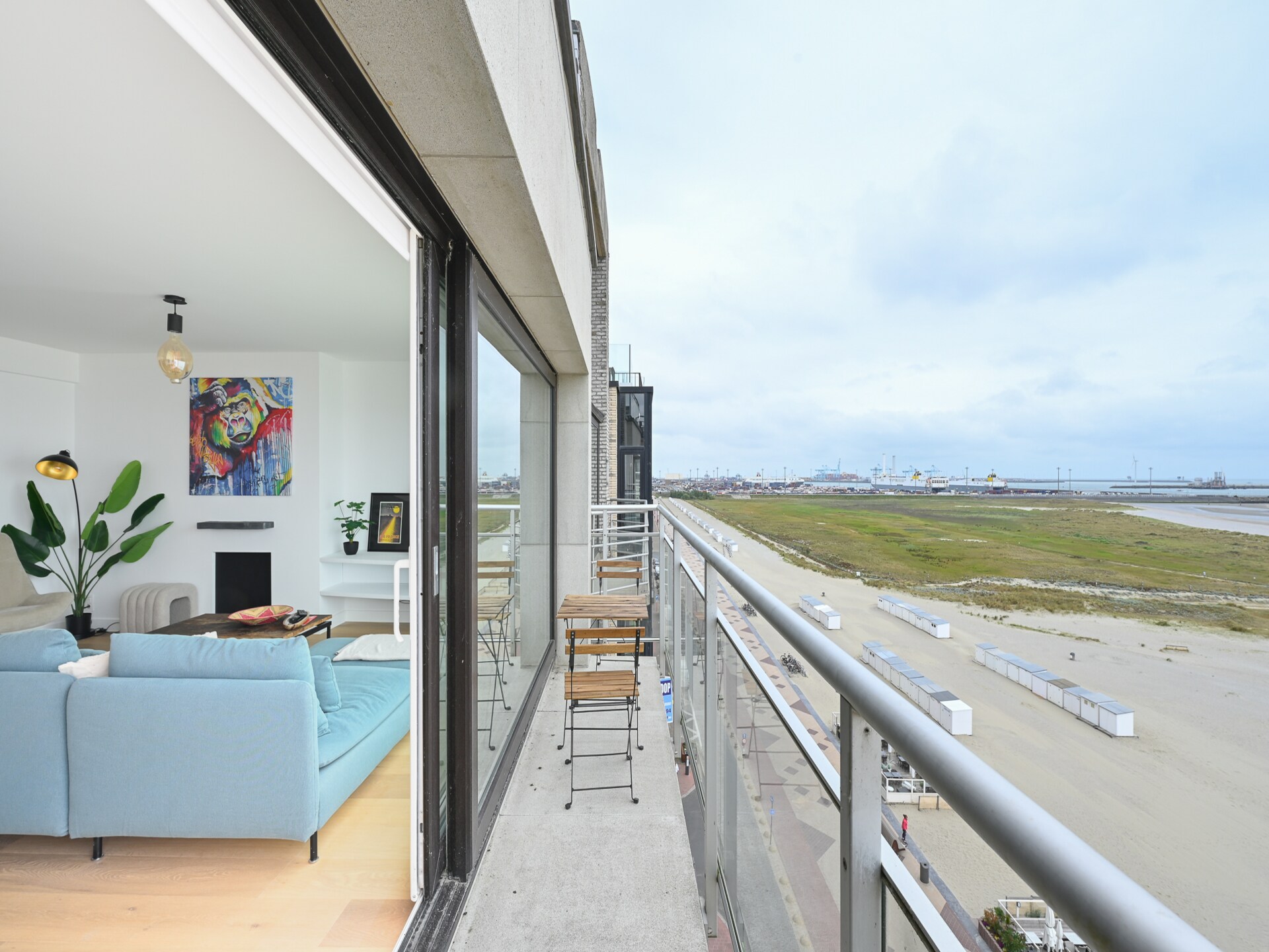 Panoramisch appartement op 8e verdieping met zeezicht en 3 slaapkamers - foto 5