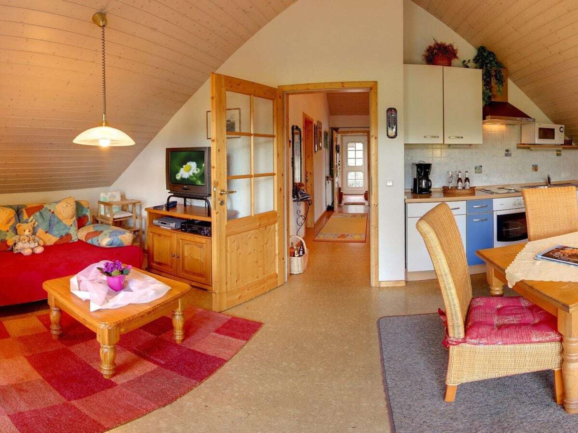 Ruim studio-appartement met balkon en uitzicht over het Nahedal in Kirn-Sulzbach - foto 4