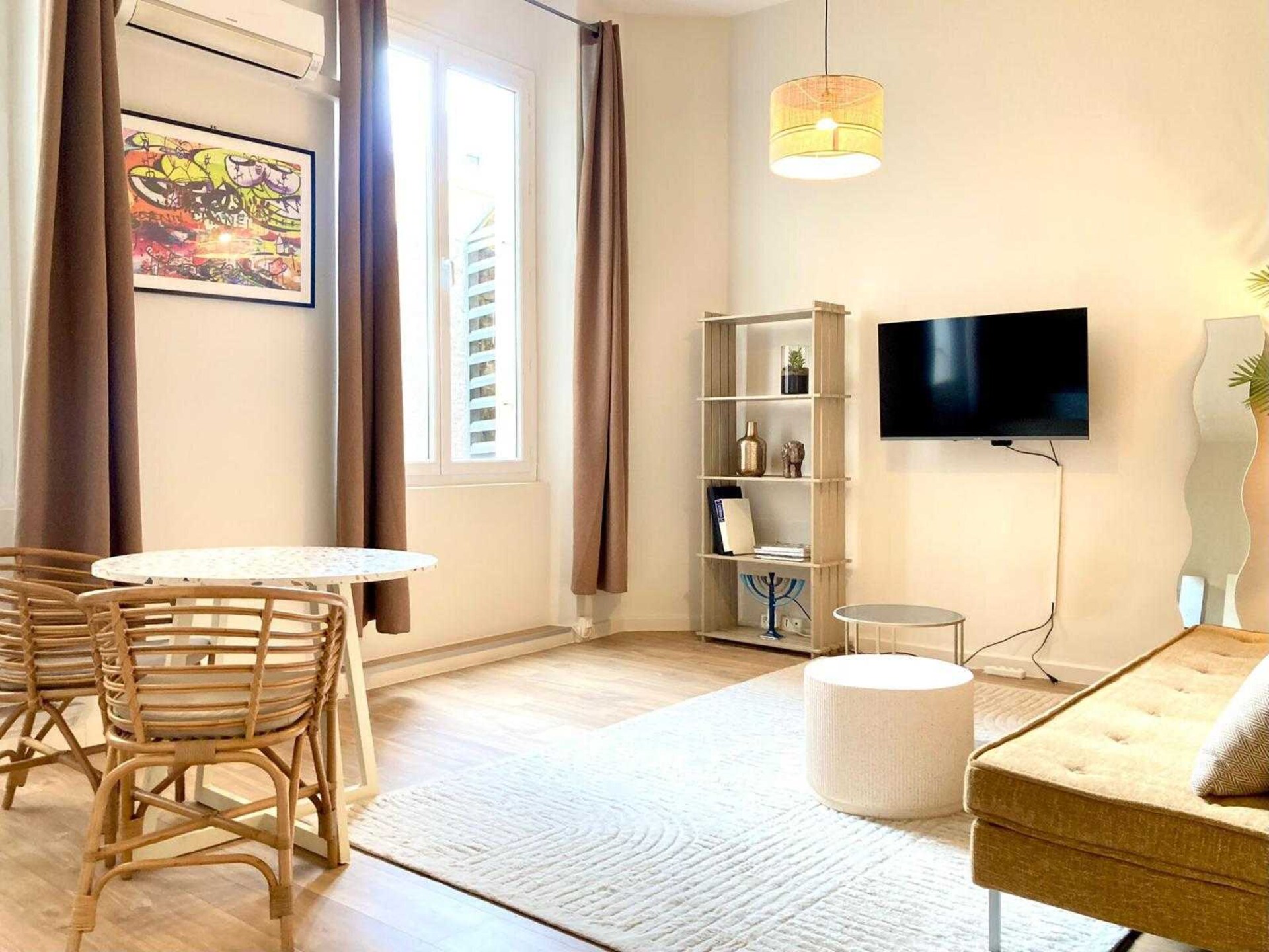 Licht appartement op 2 minuten van station Cannes, vlakbij strand en Croisette - foto 31