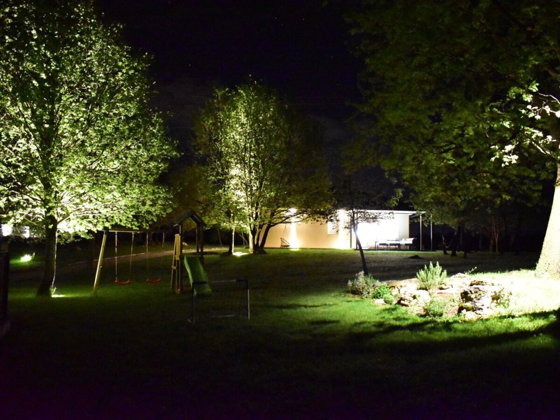 Romantische villa in Istrië met grote tuin, speelplek en terras op 20 min van strand - foto 17