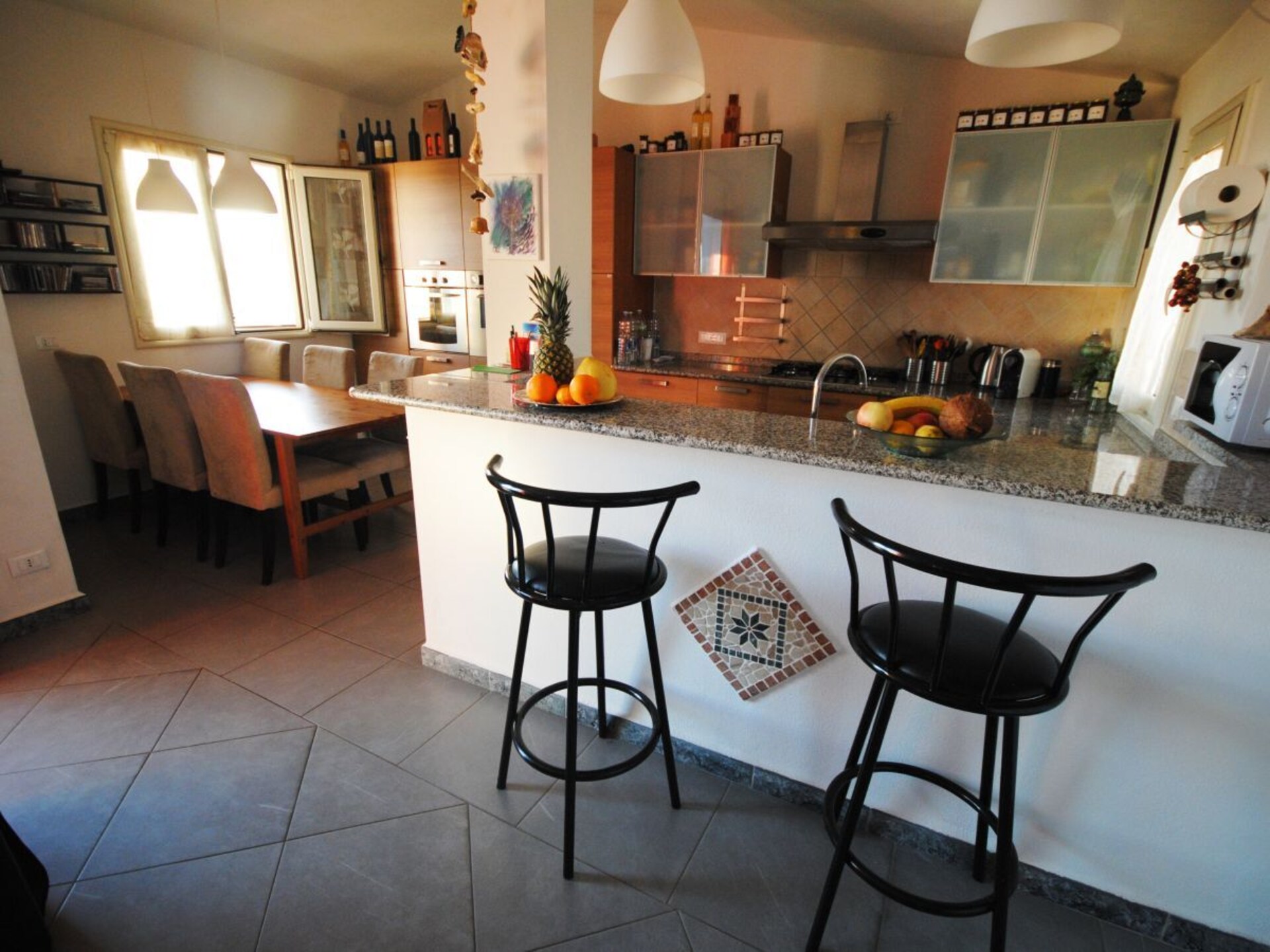 Sfeervol appartement in Orosei met panoramisch dakterras en zeezicht - foto 12