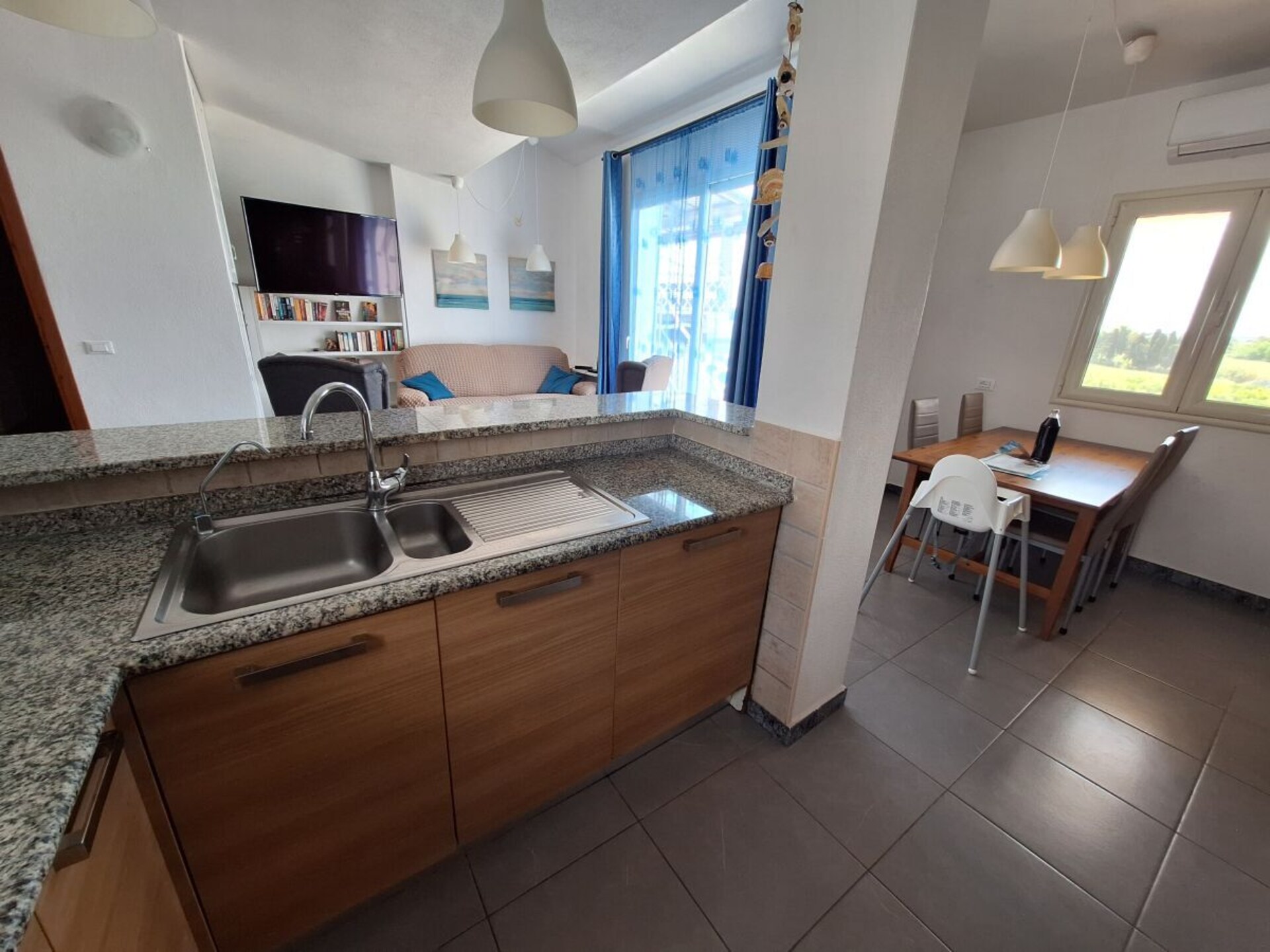 Sfeervol appartement in Orosei met panoramisch dakterras en zeezicht - foto 16