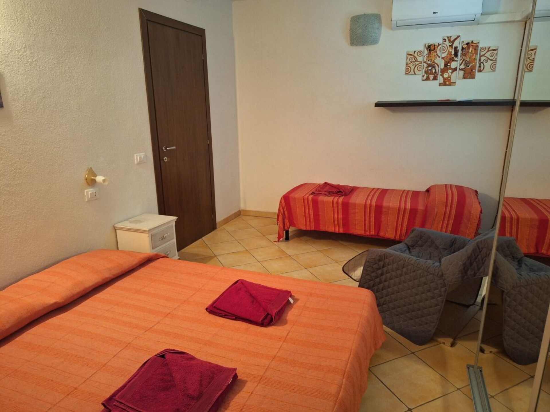 Sfeervol appartement in Orosei met panoramisch dakterras en zeezicht - foto 22