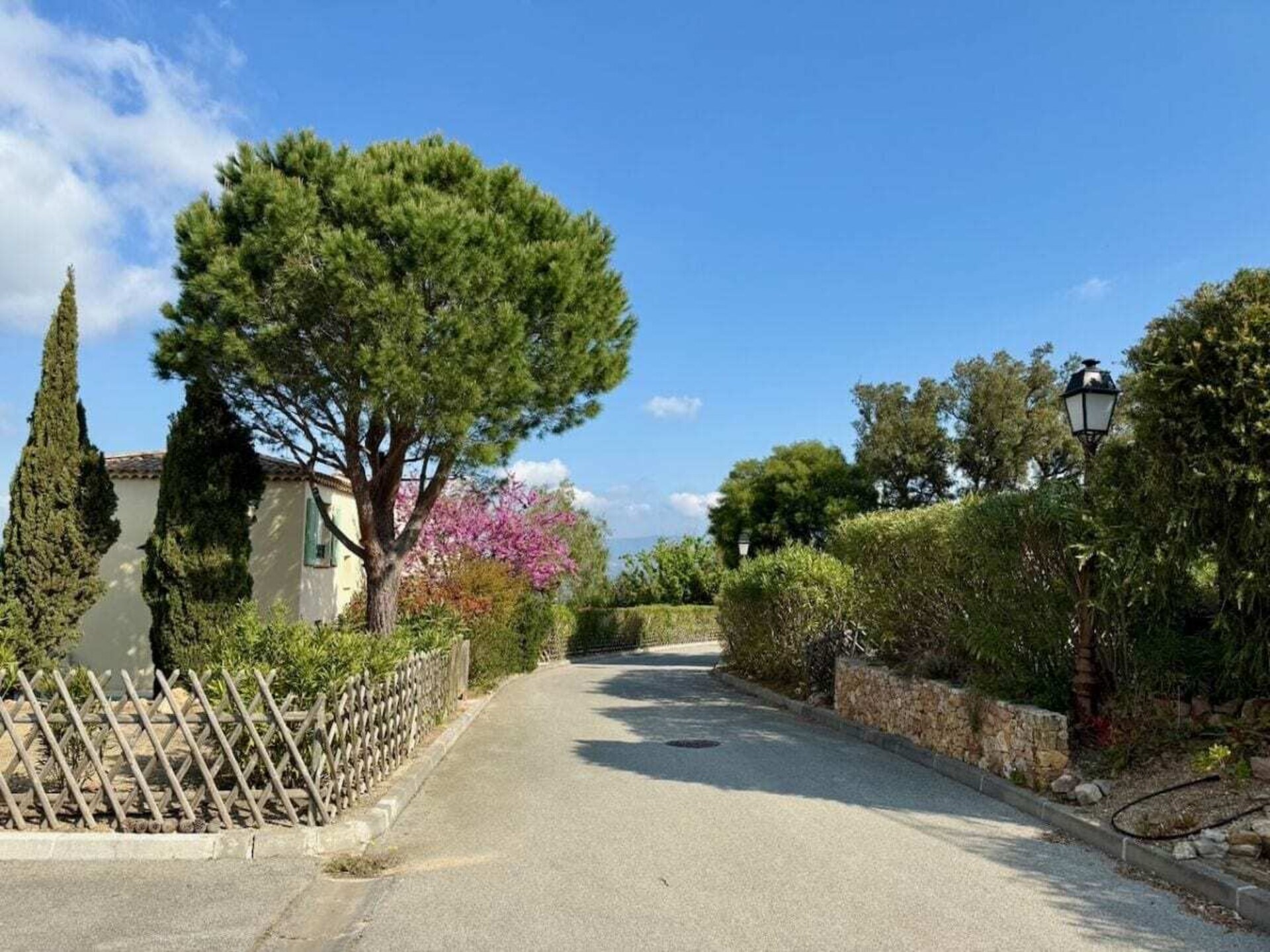 Golfvakantiehuis met zwembad, tuin en zeezicht nabij Sainte-Maxime - foto 11