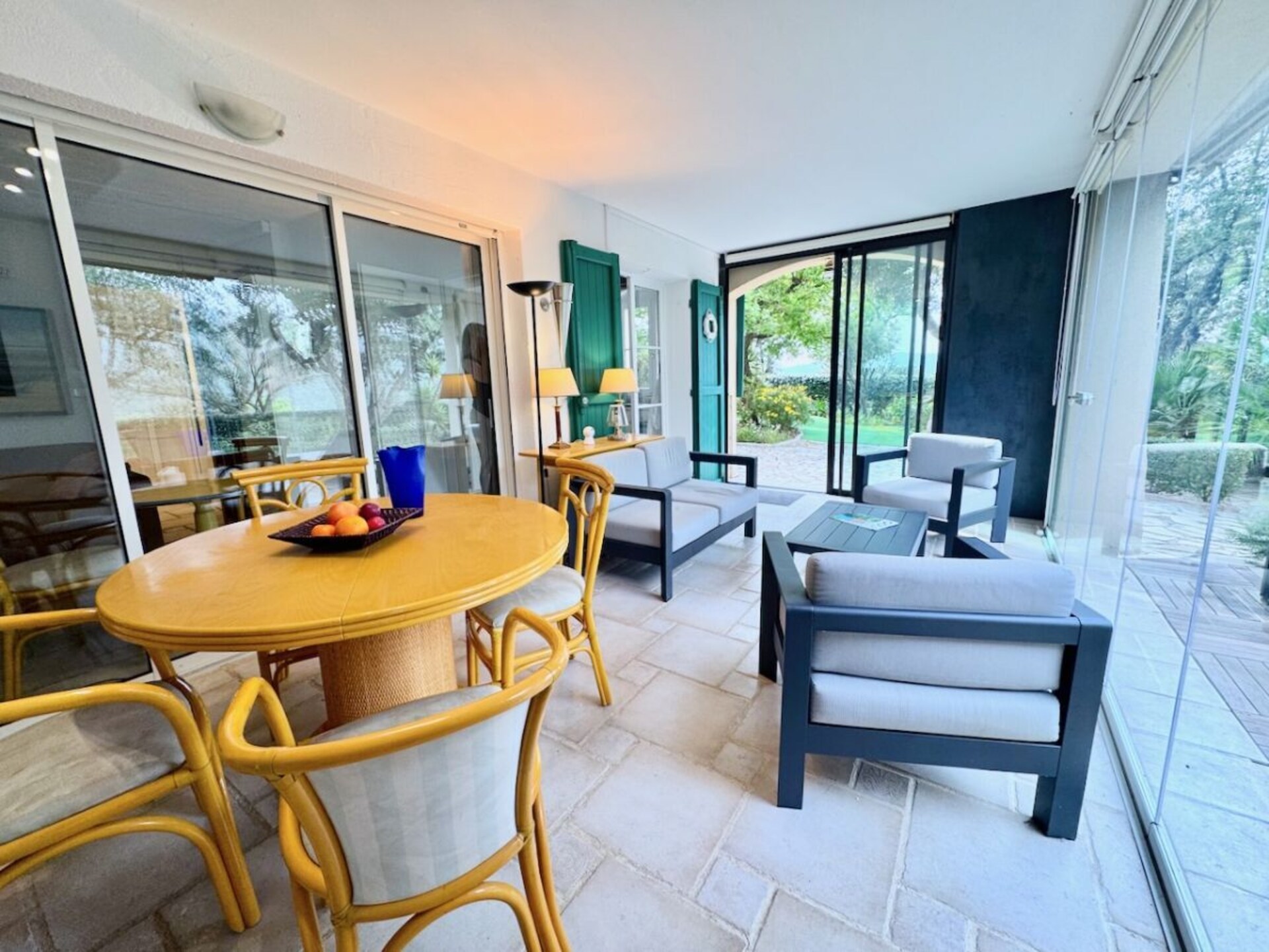 Golfvakantiehuis met zwembad, tuin en zeezicht nabij Sainte-Maxime - foto 18