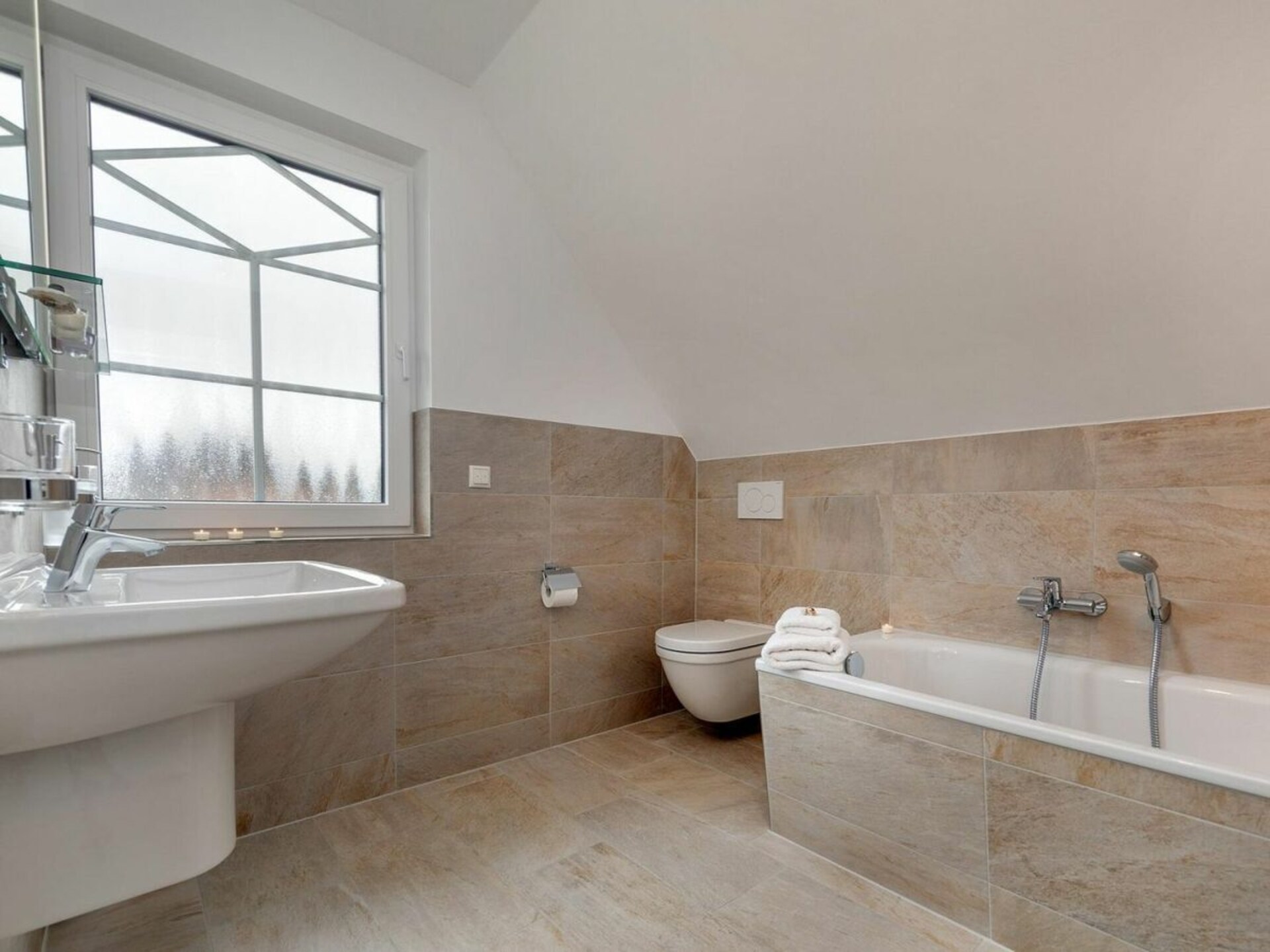 Nieuw vakantiehuis op Zingst, 148m² met sauna, vlakbij het Oostzeestrand - foto 20