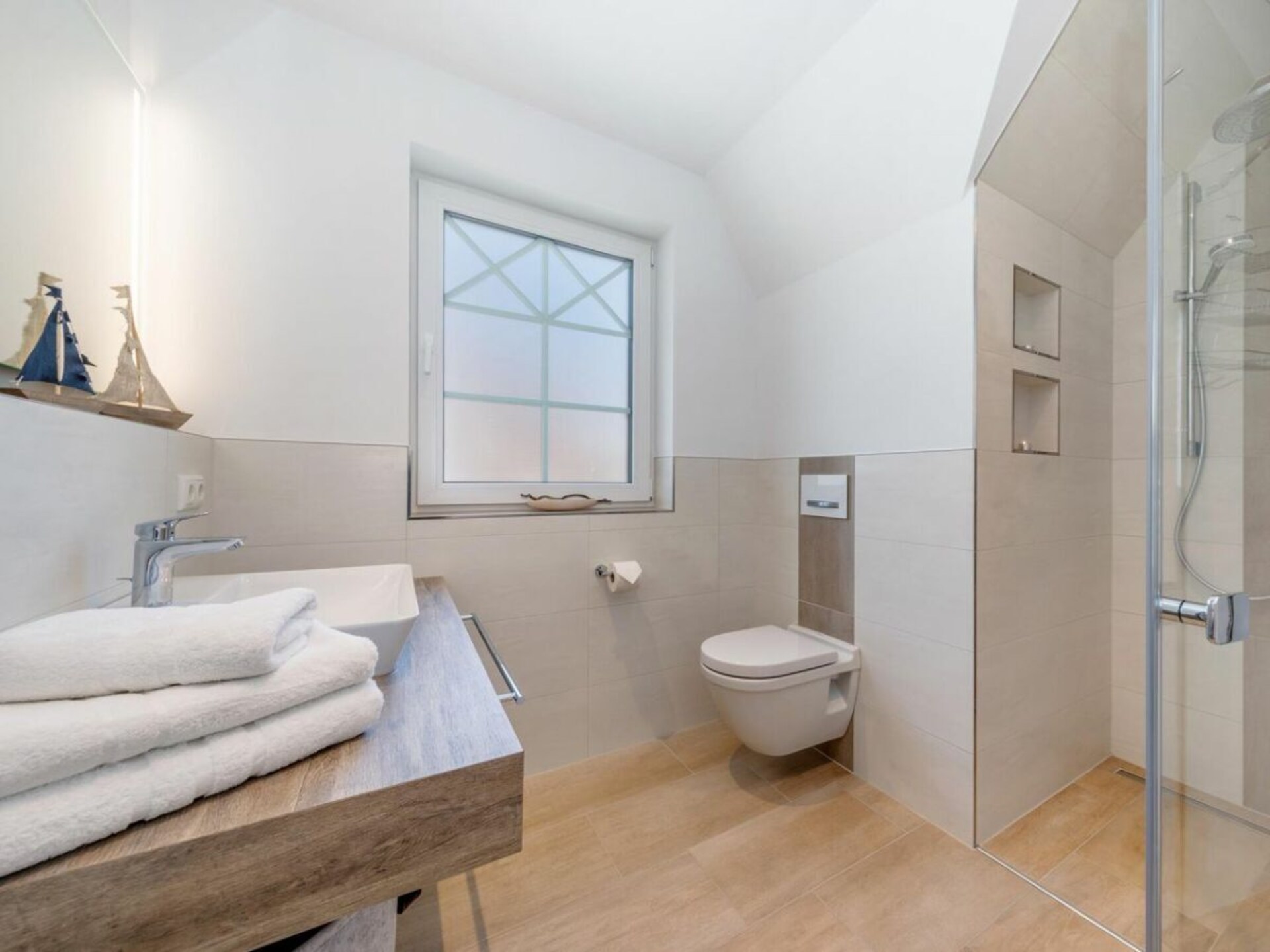 Ruim vakantiehuis met sauna op 100 meter van centrum Zingst - foto 33