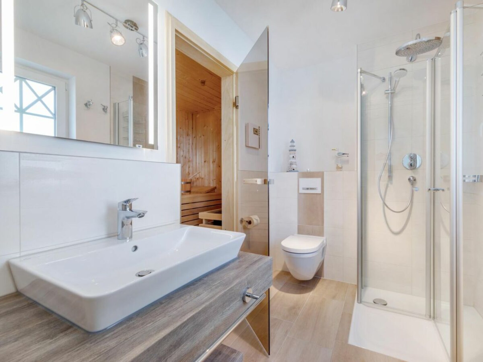 Ruim vakantiehuis met sauna op 100 meter van centrum Zingst - foto 36