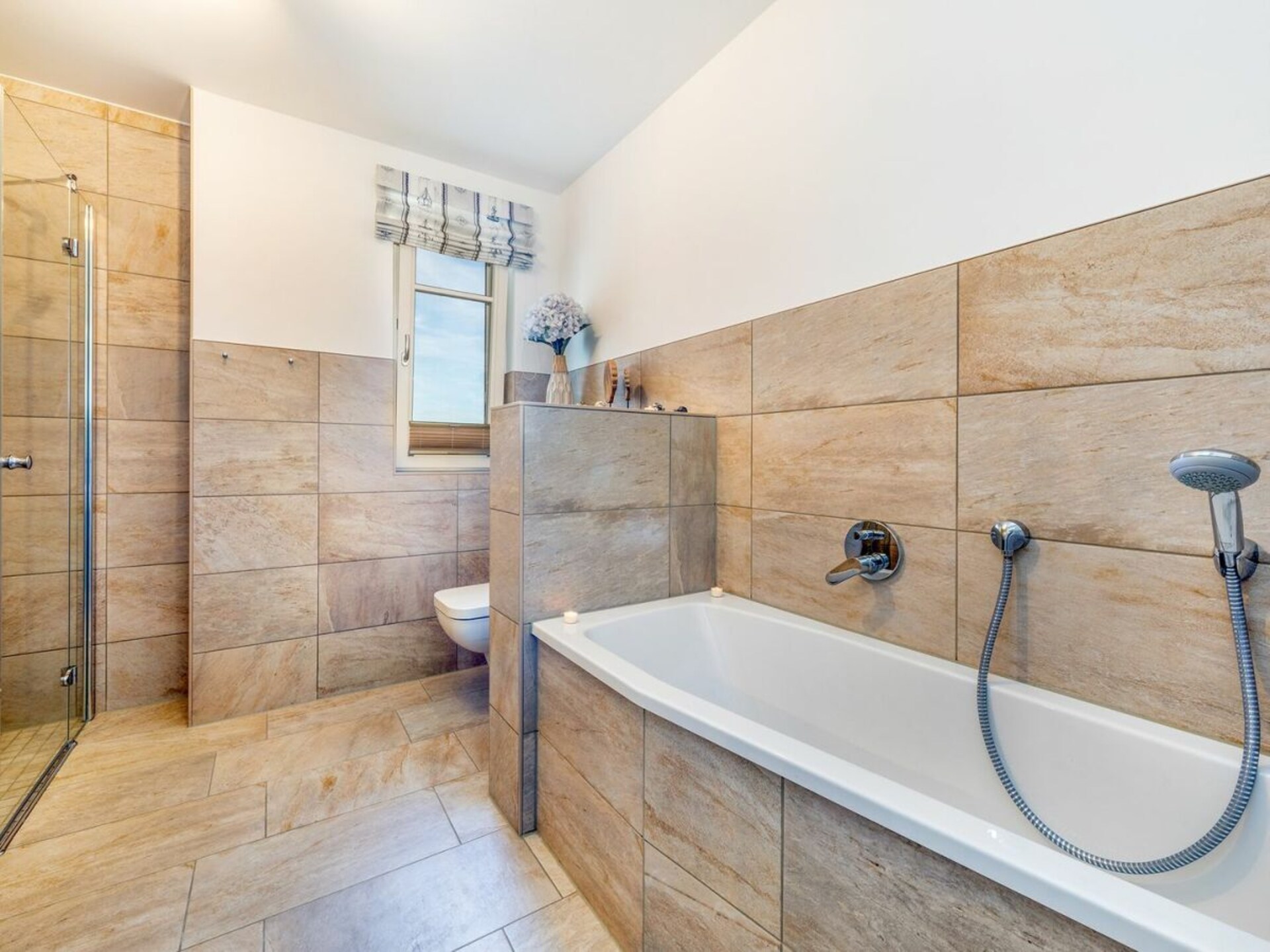 Licht appartement op de bovenverdieping met ruim dakterras in Zingst - foto 17